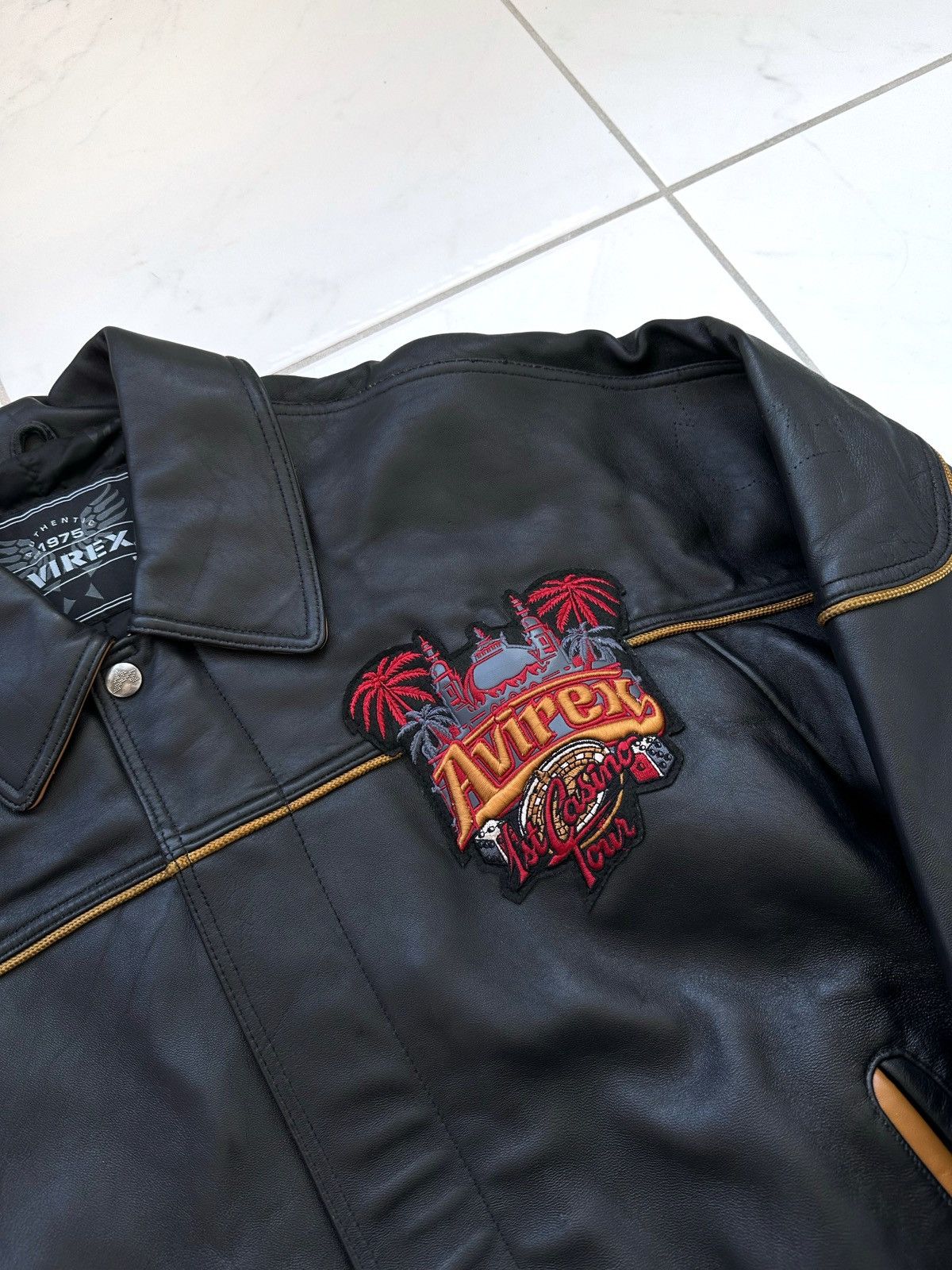 Avirex Vintage Avirex New York 1st Casino Tour Leather Jacket Size US L / EU 52-54 / 3 - 4 Thumbnail