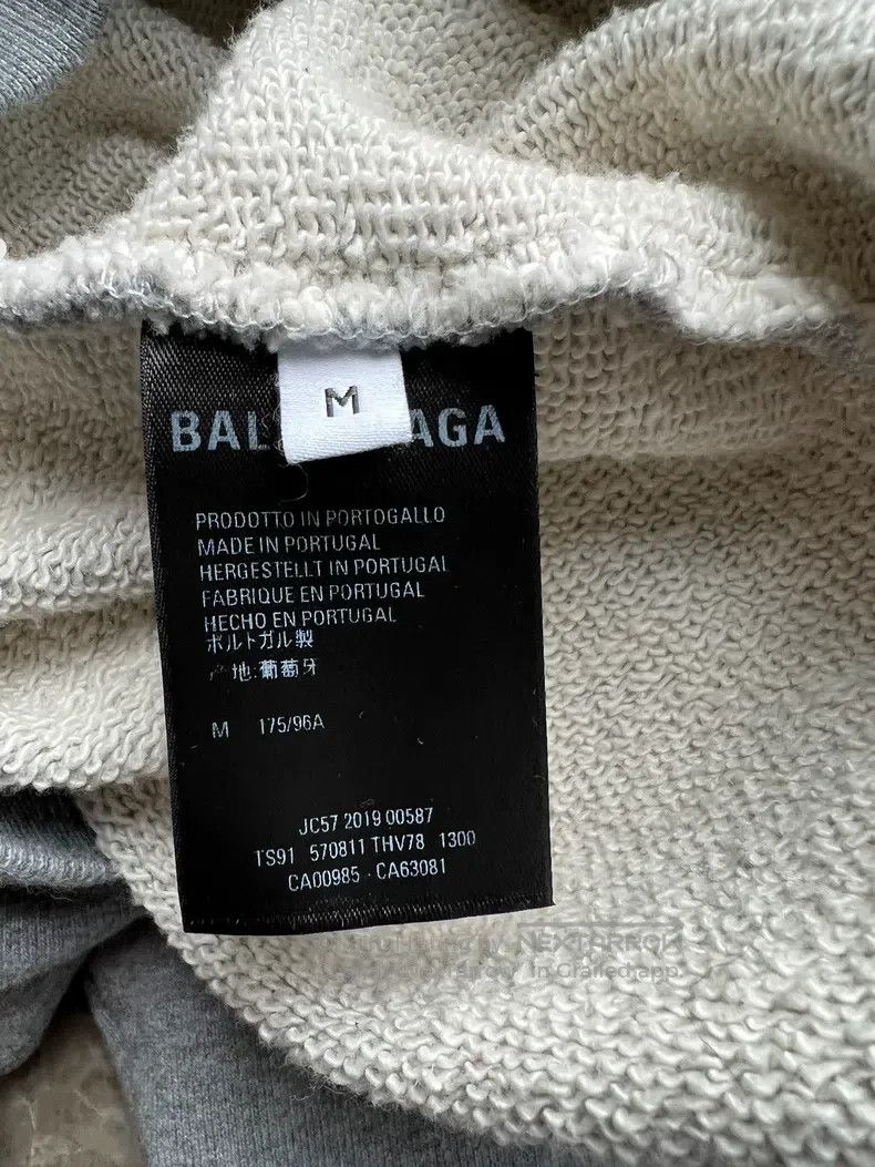 Balenciaga Balenciaga Buckle Hoodie, Size M Size US M / EU 48-50 / 2 - 4 Thumbnail