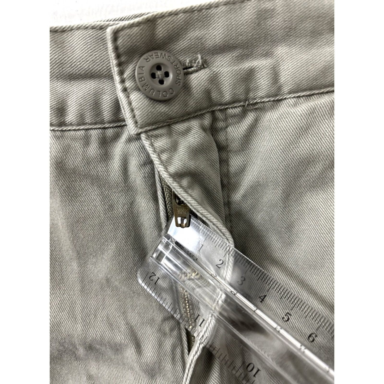 Vintage Columbia Cargo Shorts Mens Size 36 Sage Green Cotton Twill Utility 9" Size US 36 / EU 52 - 6 Thumbnail