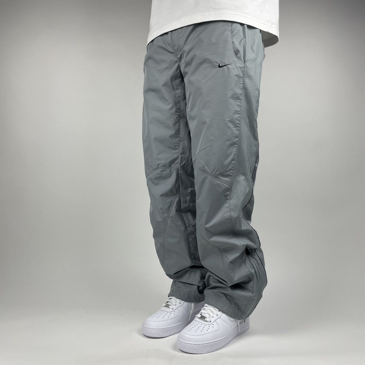 Nike nrg track pants hot sale