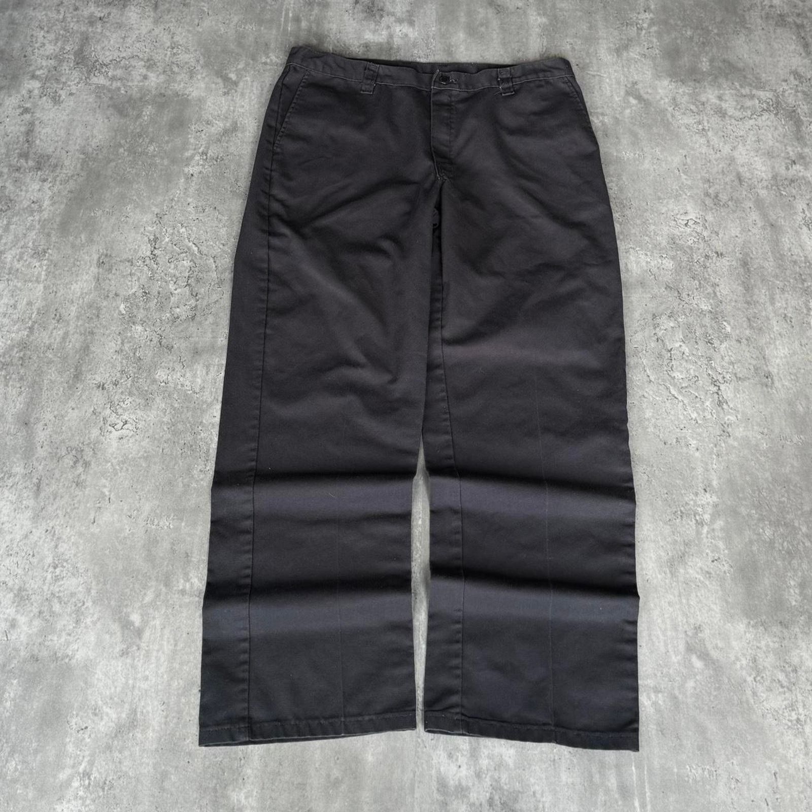 Dickies × Vintage Dickies Tonal Black Essential Casual Chino Pants Size US 37 - 1 Thumbnail
