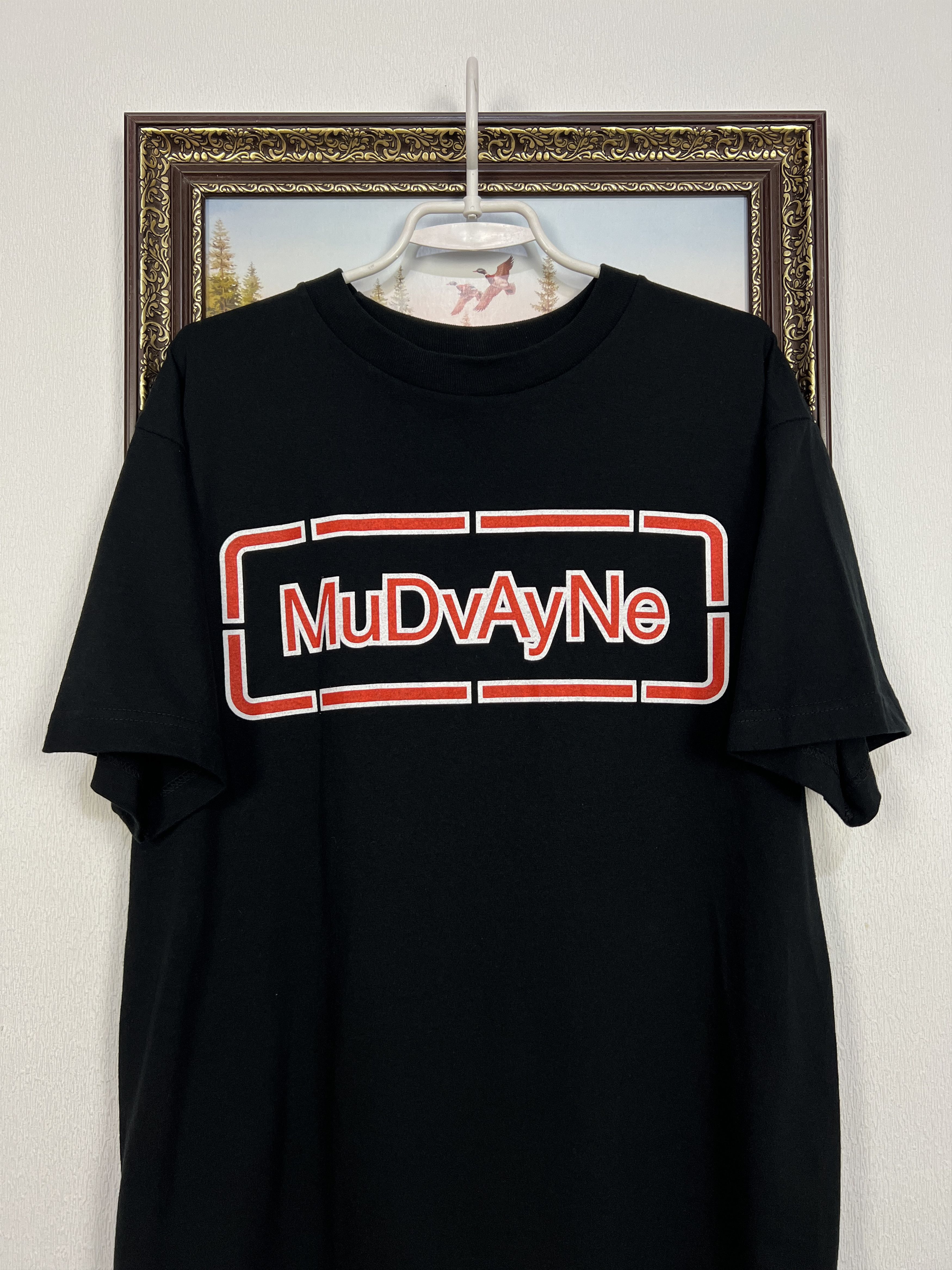 Vintage Vintage 90's Mudvayne Distressed Graphic Band Shirt Tee Size US L / EU 52-54 / 3 - 2 Thumbnail