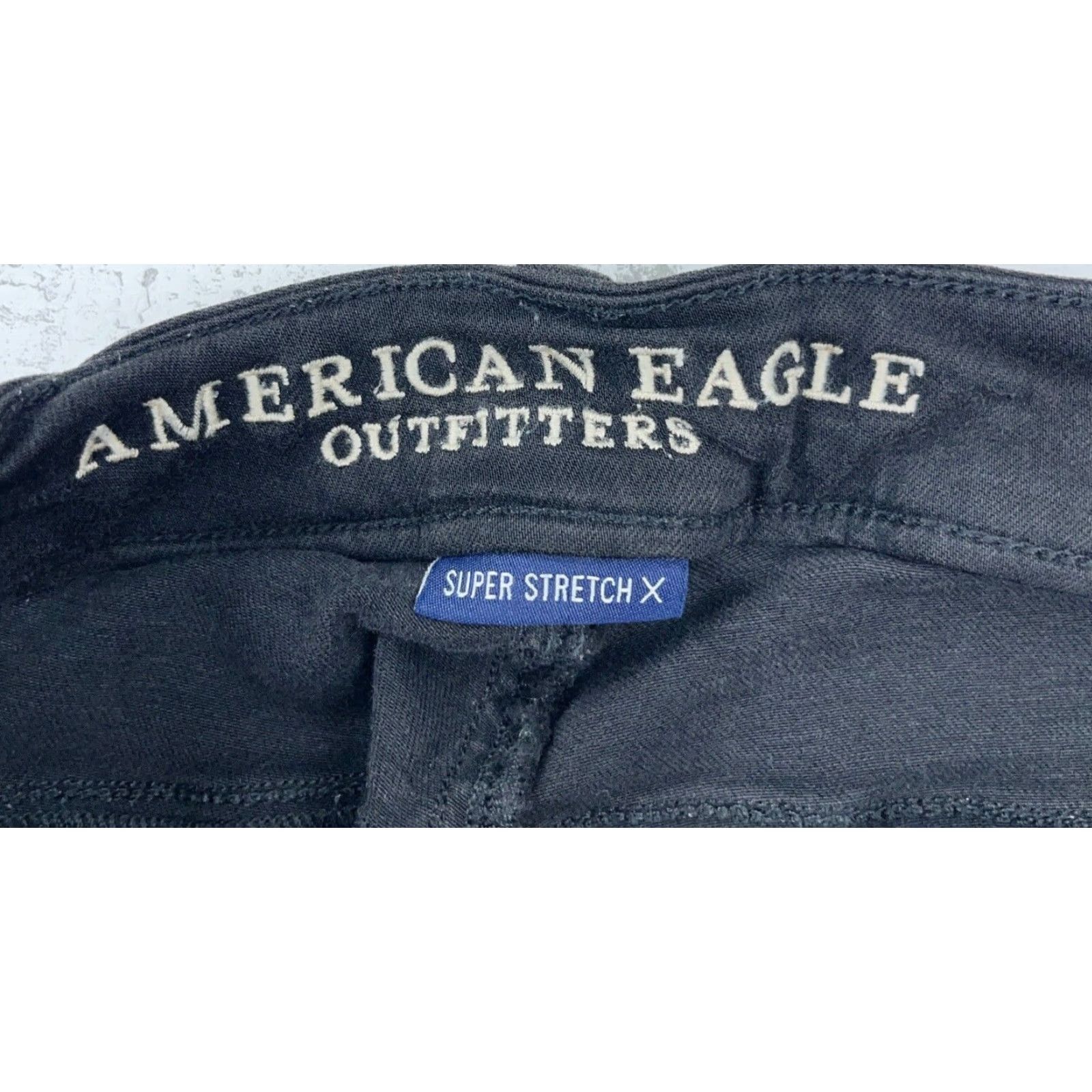 American Eagle Outfitters American Eagle Jeans Women 6 Black High Rise Jegging Distressed Stretch 5-Pocket Denim Pants Size 28" / US 6 / IT 42 - 4 Thumbnail