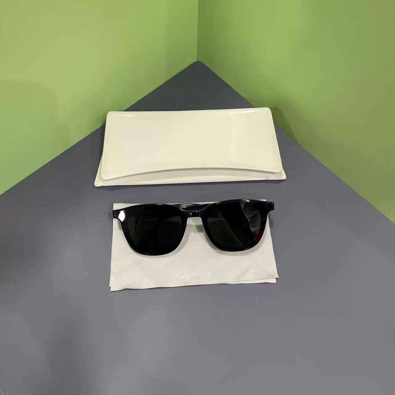 Gentle Monster Gentle Monster LONDI Sunglasses K15 Size ONE SIZE - 2 Thumbnail