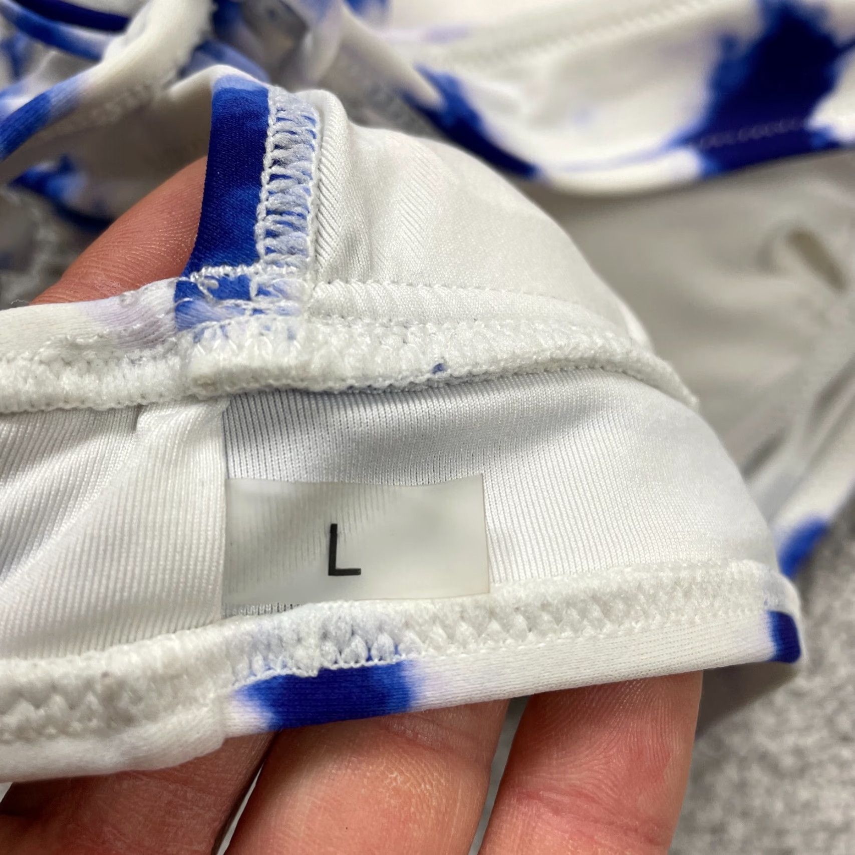 Triangl Vintage Unbranded Women's Bikini Top Large Blue White Tie Dye Spaghetti Strap Beachwear Size L / US 10 / IT 46 - 4 Thumbnail