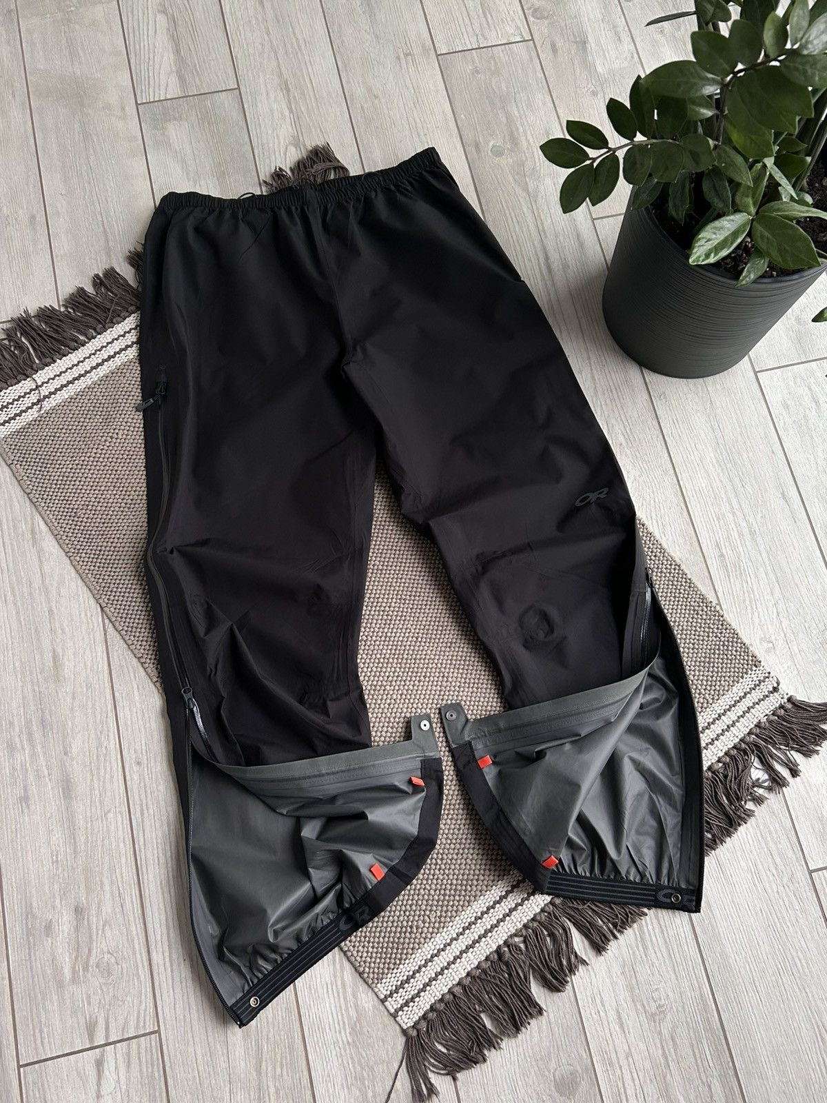 Goretex × Outdoor Research Outdoor Research Gore-tex Pants Gorpcore Hiking Techwear Size US 34 / EU 50 - 6 Thumbnail