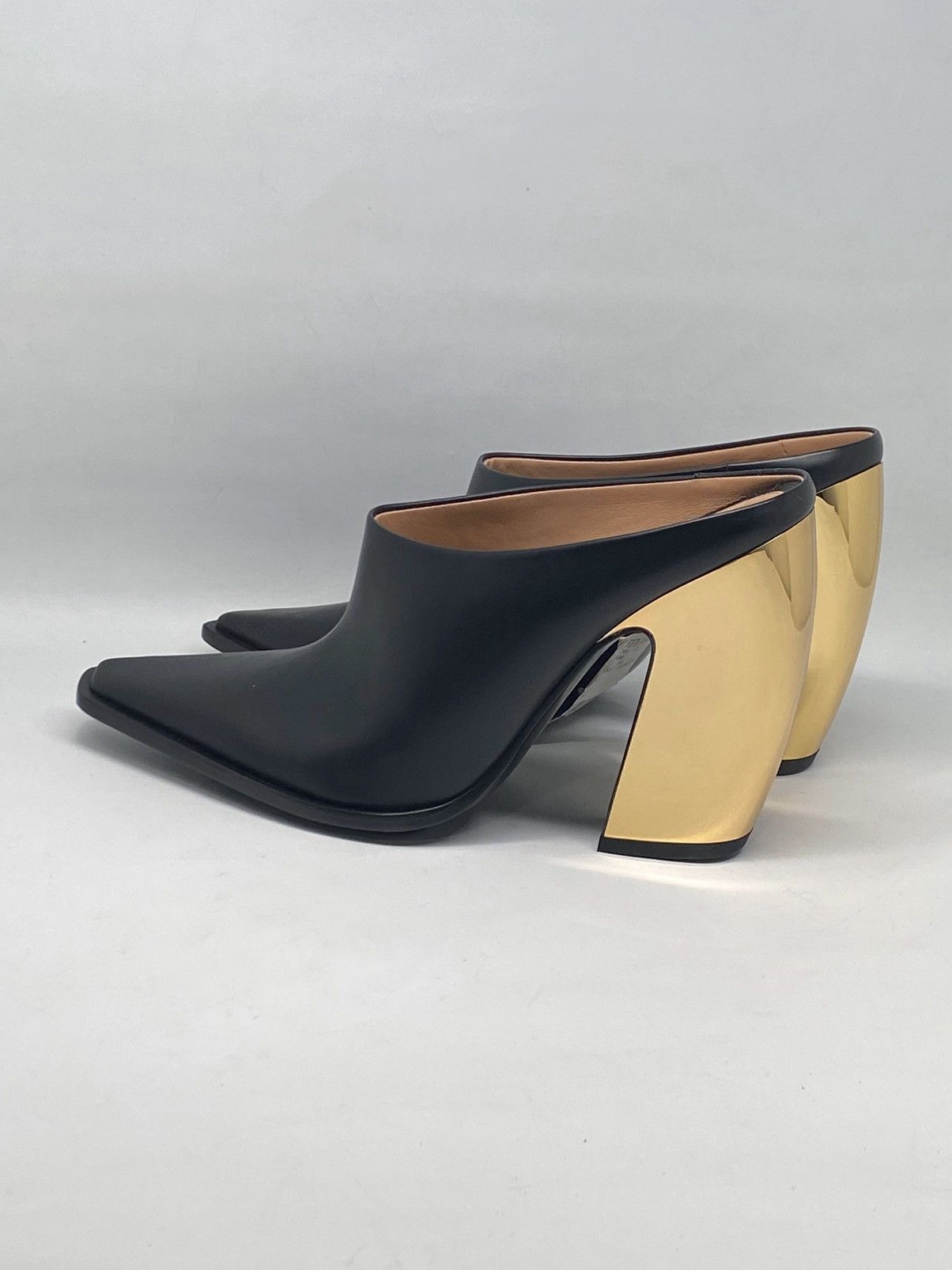 Bottega Veneta Bottega Veneta Tex leather mules size 38 Size US 8 / IT 38 - 10 Thumbnail