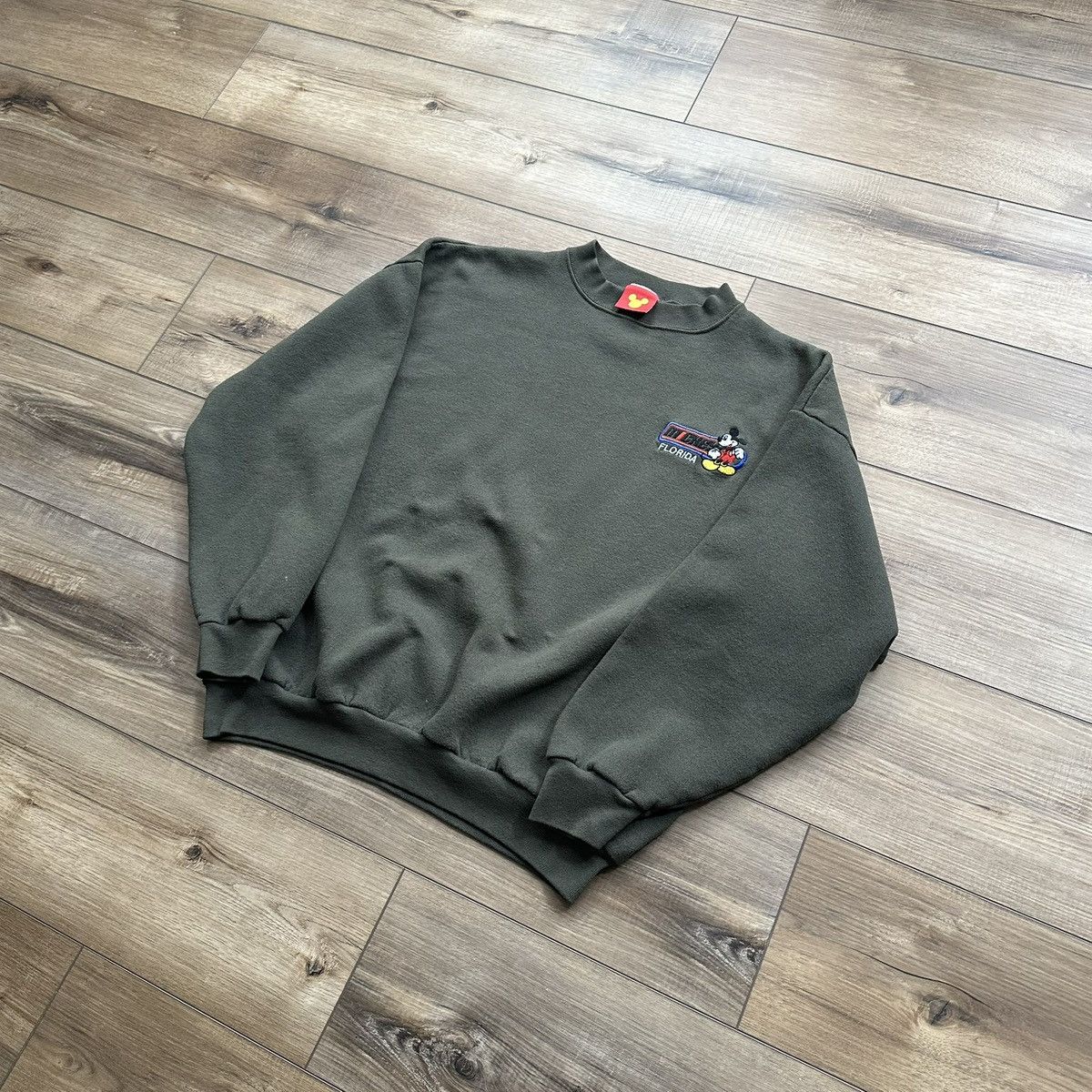 Mickey Mouse Vintage 90s Disney Mickey Mouse Embroidered Crewneck Size US L / EU 52-54 / 3 - 3 Thumbnail