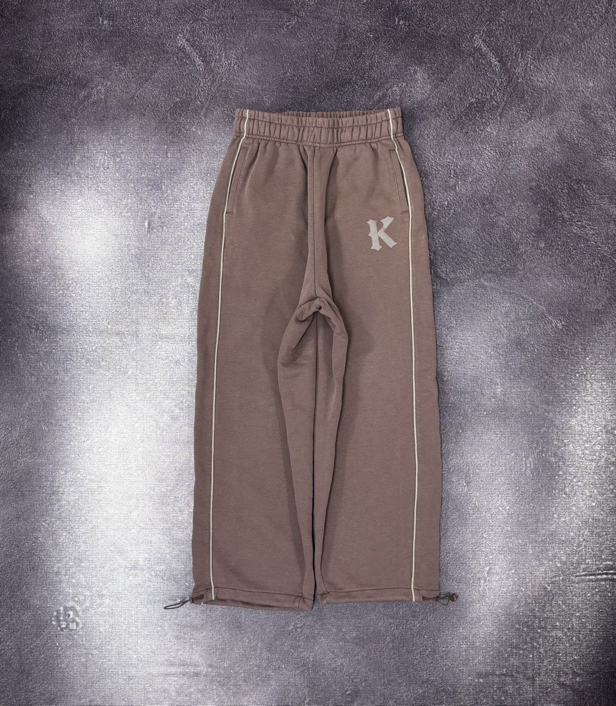 Karl Kani Karl Kani Y2K Women’s Brown Sidestripe Baggy Sweatpants Size 26" / US 2 / IT 38 - 1 Thumbnail
