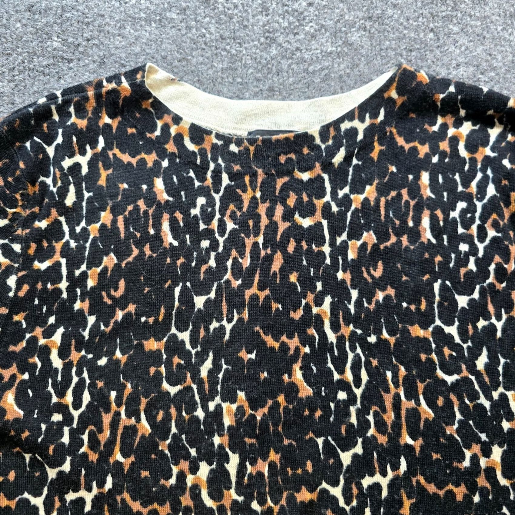 Talbots Talbots Sweater Women PM Black Merino Wool Leopard Long Sleeve Casual Pullover Size M / US 6-8 / IT 42-44 - 2 Thumbnail