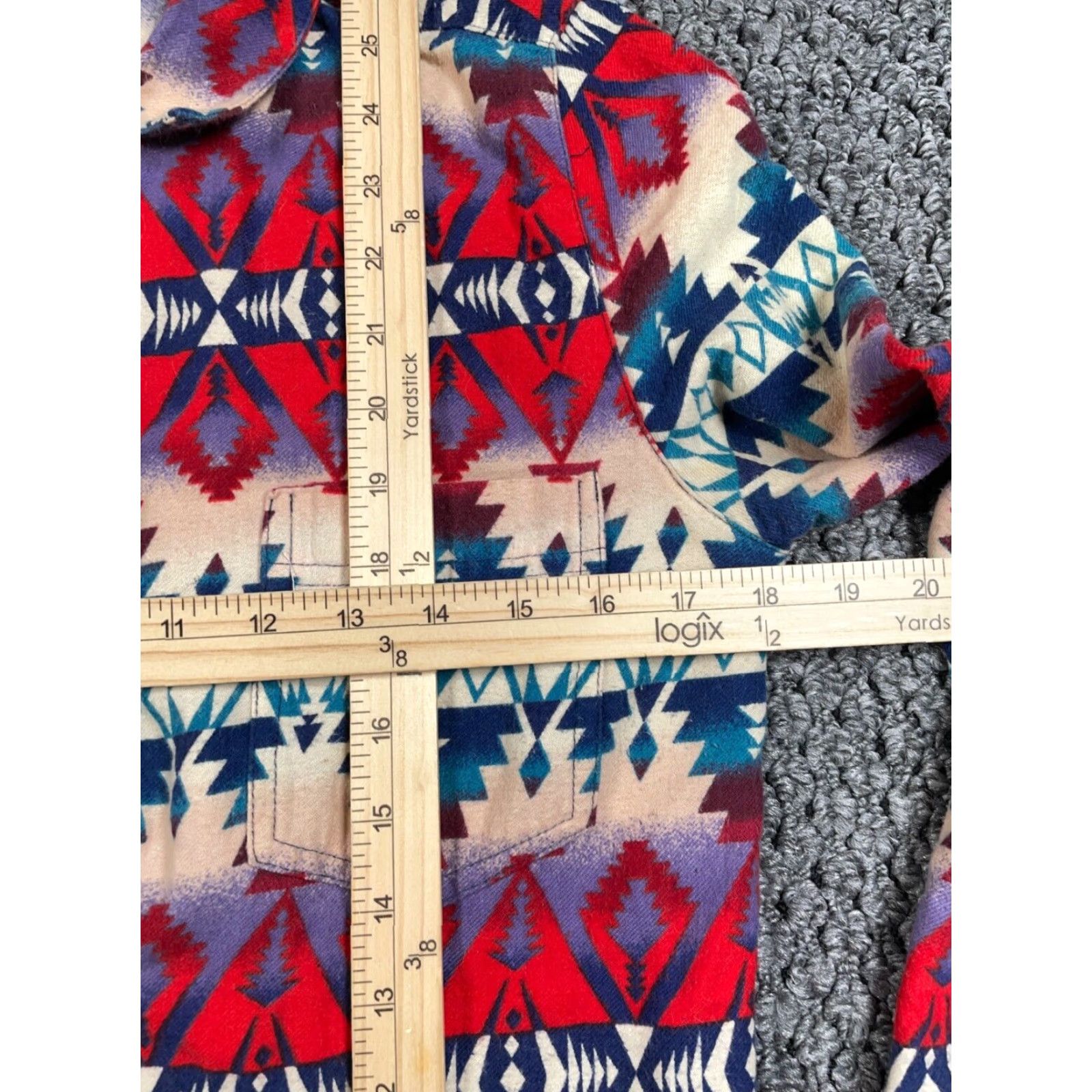 Bdg BDG Shirt Women's Medium Red Aztec Lightweight Flannel Geometric 90s Tribal Western 100% Cotton Size M / US 6-8 / IT 42-44 - 7 Thumbnail