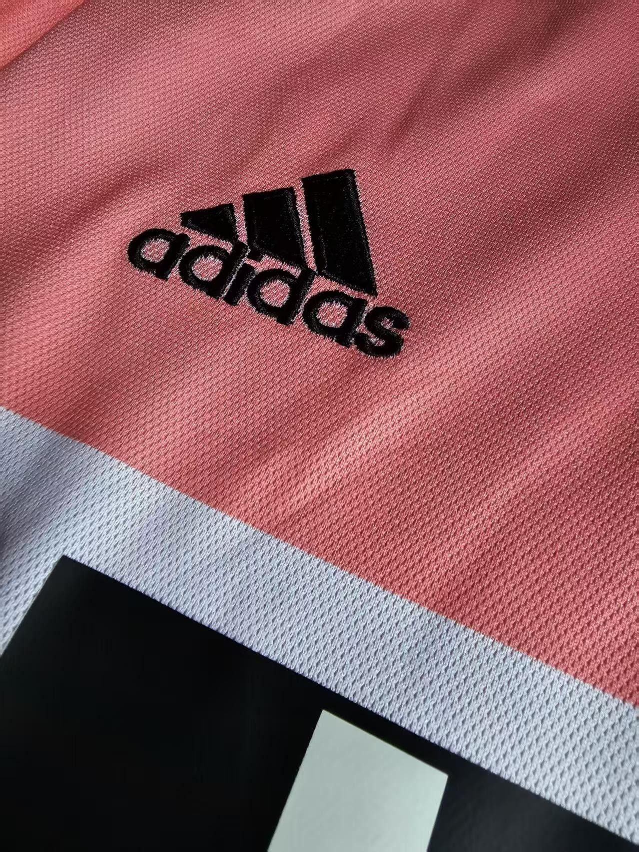 Other 2015 16 Juventus Jersey Away Longsleeve Size US M / EU 48-50 / 2 - 4 Thumbnail
