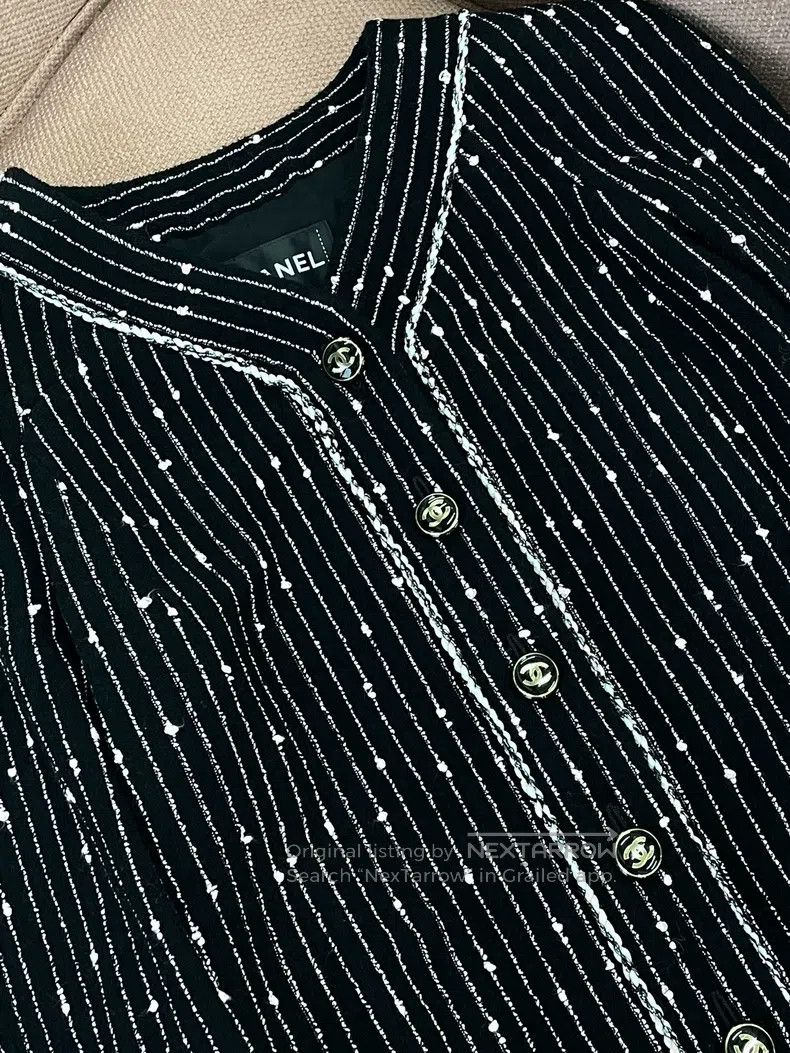 Chanel Chanel 23P black striped black and white pink woven long c Size S / US 4 / IT 40 - 2 Thumbnail