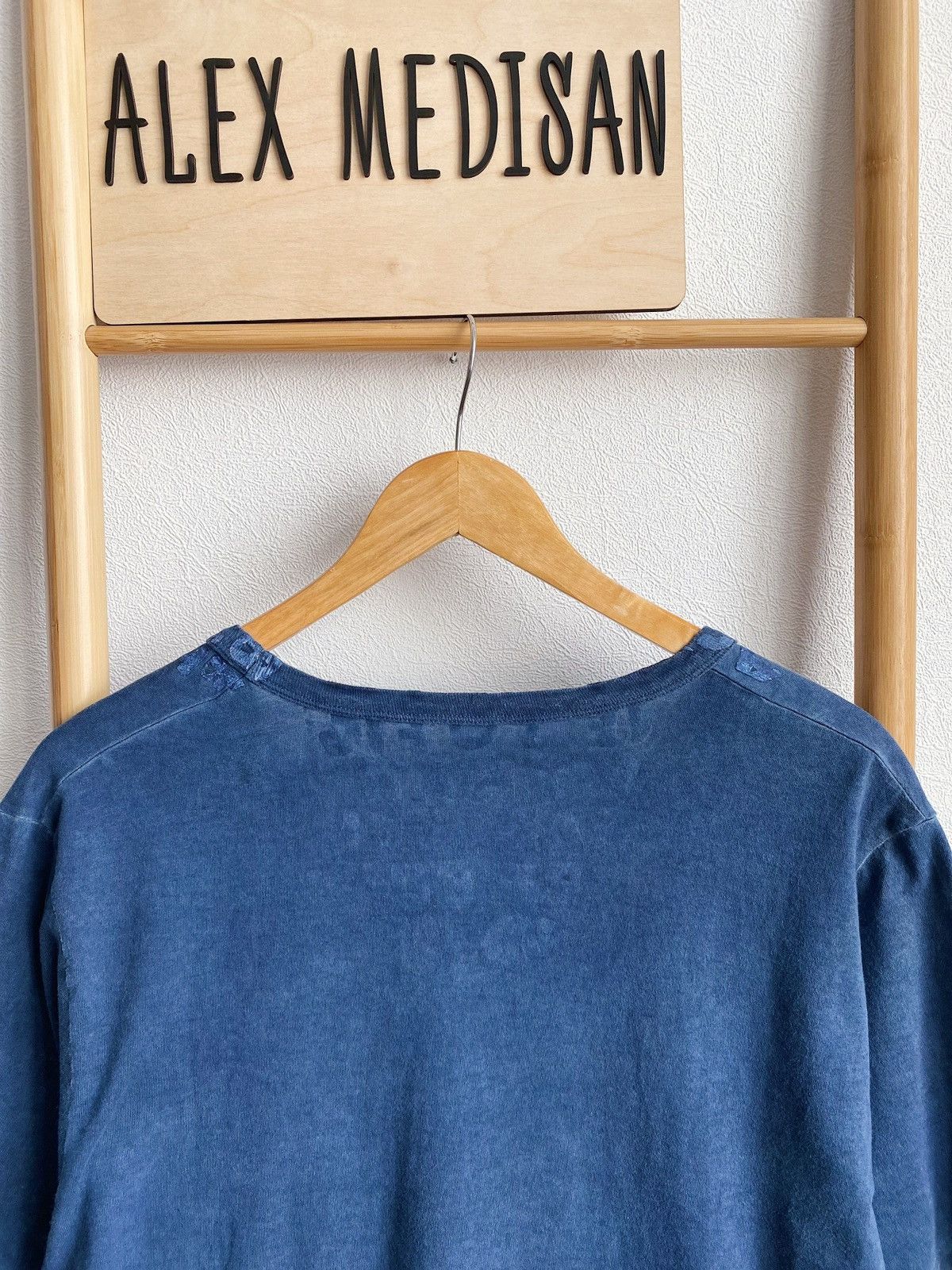 Maison Margiela MAISON MARTIN MARGIELA AIDS garment dyed v- neck t-shirt Size US L / EU 52-54 / 3 - 8 Thumbnail