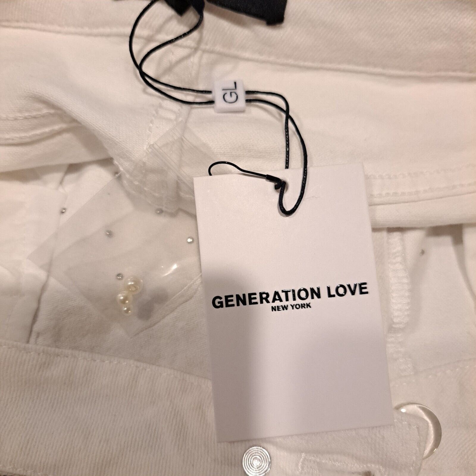 Generation Love Generation Love Revolve Women's Pearl Shorts White 29 NWT Size 29" - 5 Thumbnail