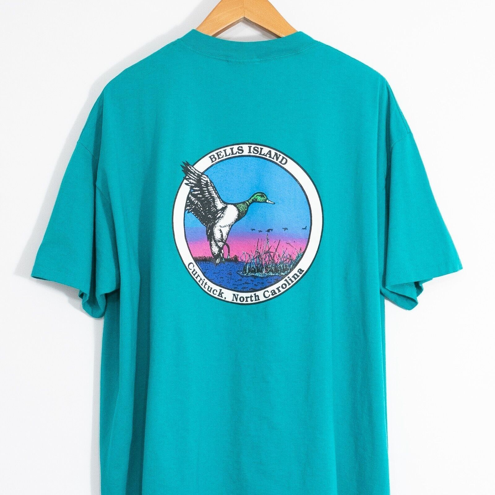 Vintage Vintage 90s Bellis Island T Shirt 2XL - North Carolina Duck Size US XXL / EU 58 / 5 - 2 Thumbnail