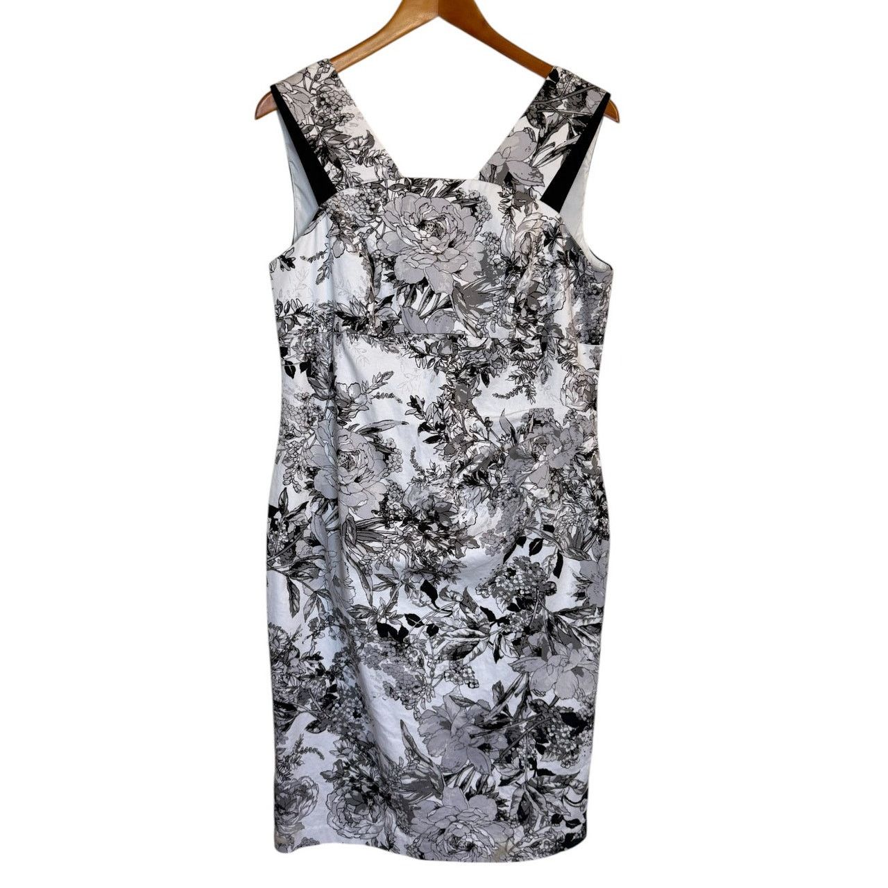 Adrianna Papell Adrianna Papell Dress Women 14 Black Midi Floral Plus Size Size XL / US 12-14 / IT 48-50 - 1 Thumbnail