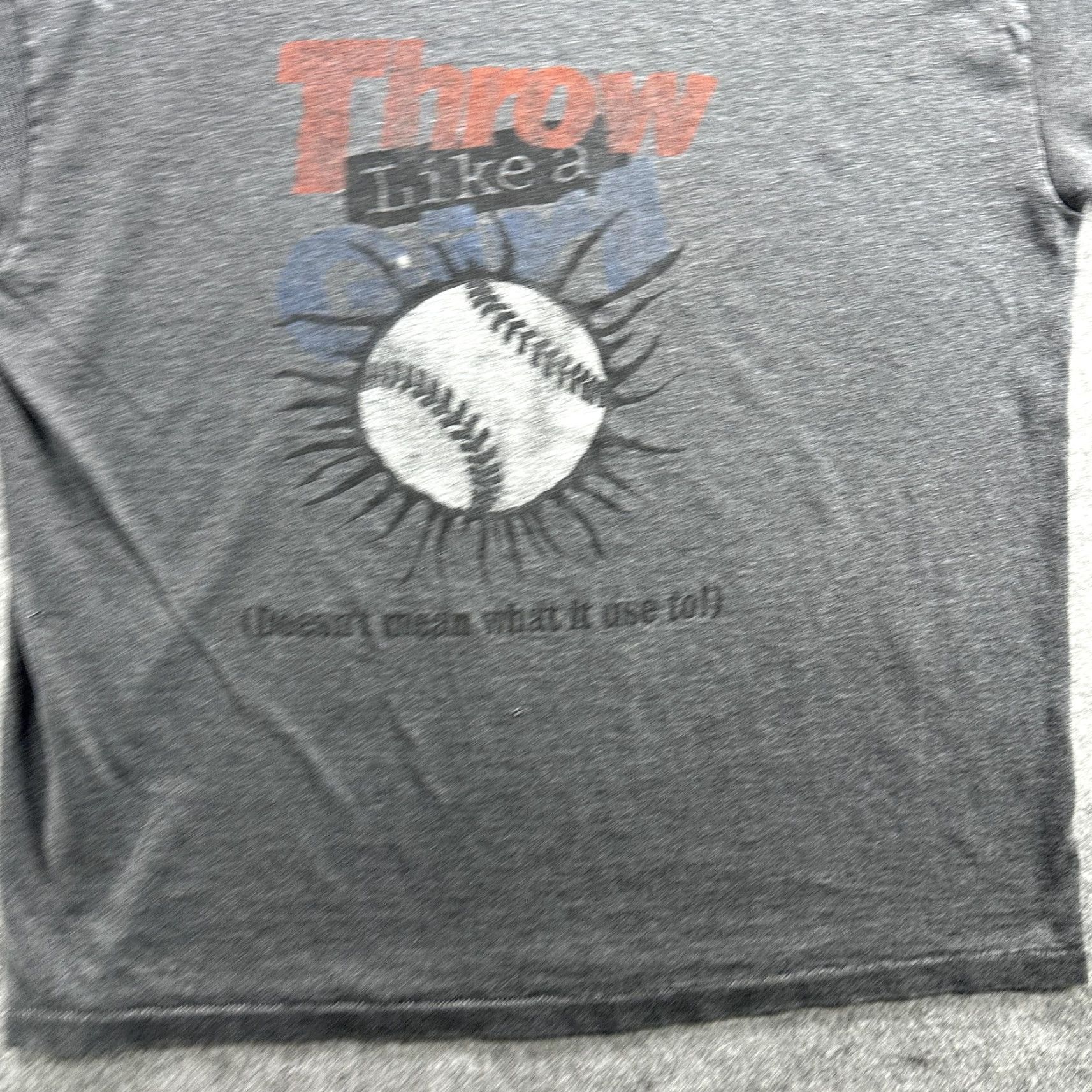 Hanes Hanes Throw Like A Girl Graphic Tee Men’s XL Gray Baseball T-Shirt Size US XL / EU 56 / 4 - 4 Thumbnail