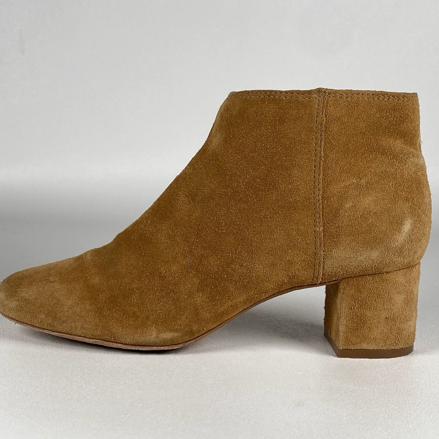 Madewell Madewell The Lucien Boot in Suede Bronzed Birch G0422 Ankle Boots Women’s Sz 8.5 Size US 9 / IT 39 - 5 Thumbnail