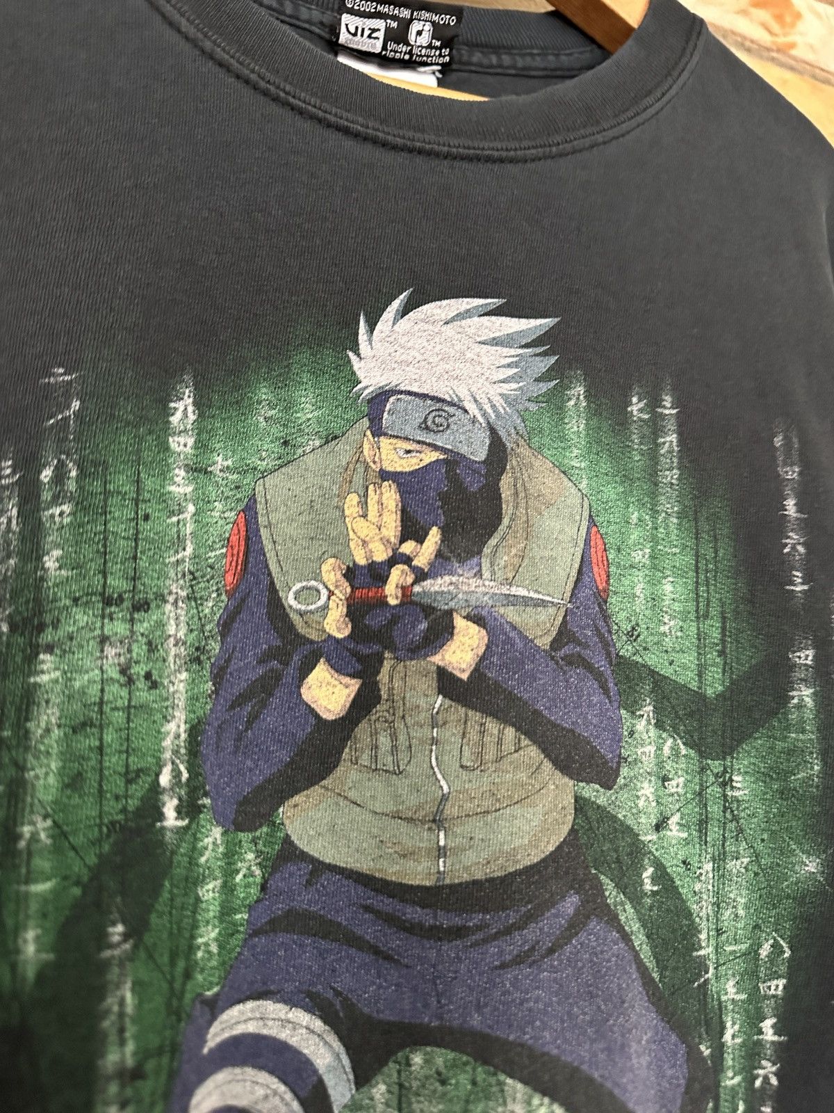 Japanese Brand × Vintage 2002 Kakashi Hatake Naruto Graphic Anime Tee Size US S / EU 44-46 / 1 - 3 Thumbnail