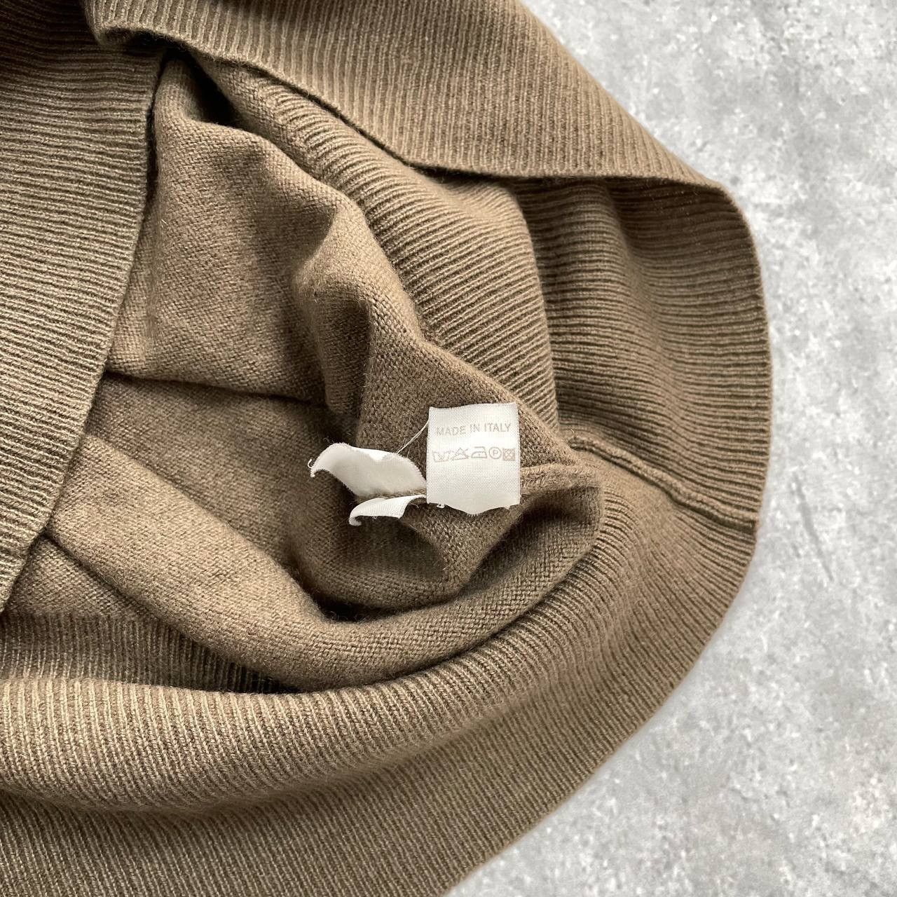 Brunello Cucinelli Brunello Cucinelli Cashmere V-Neck Sweater Pullover Women’s Size M / US 6-8 / IT 42-44 - 7 Thumbnail