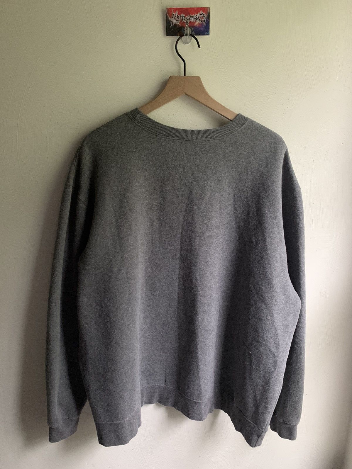 Disney Vintage Mickey Mouse Disney Embroidered Crewneck Sweatshirt Size US XL / EU 56 / 4 - 6 Thumbnail