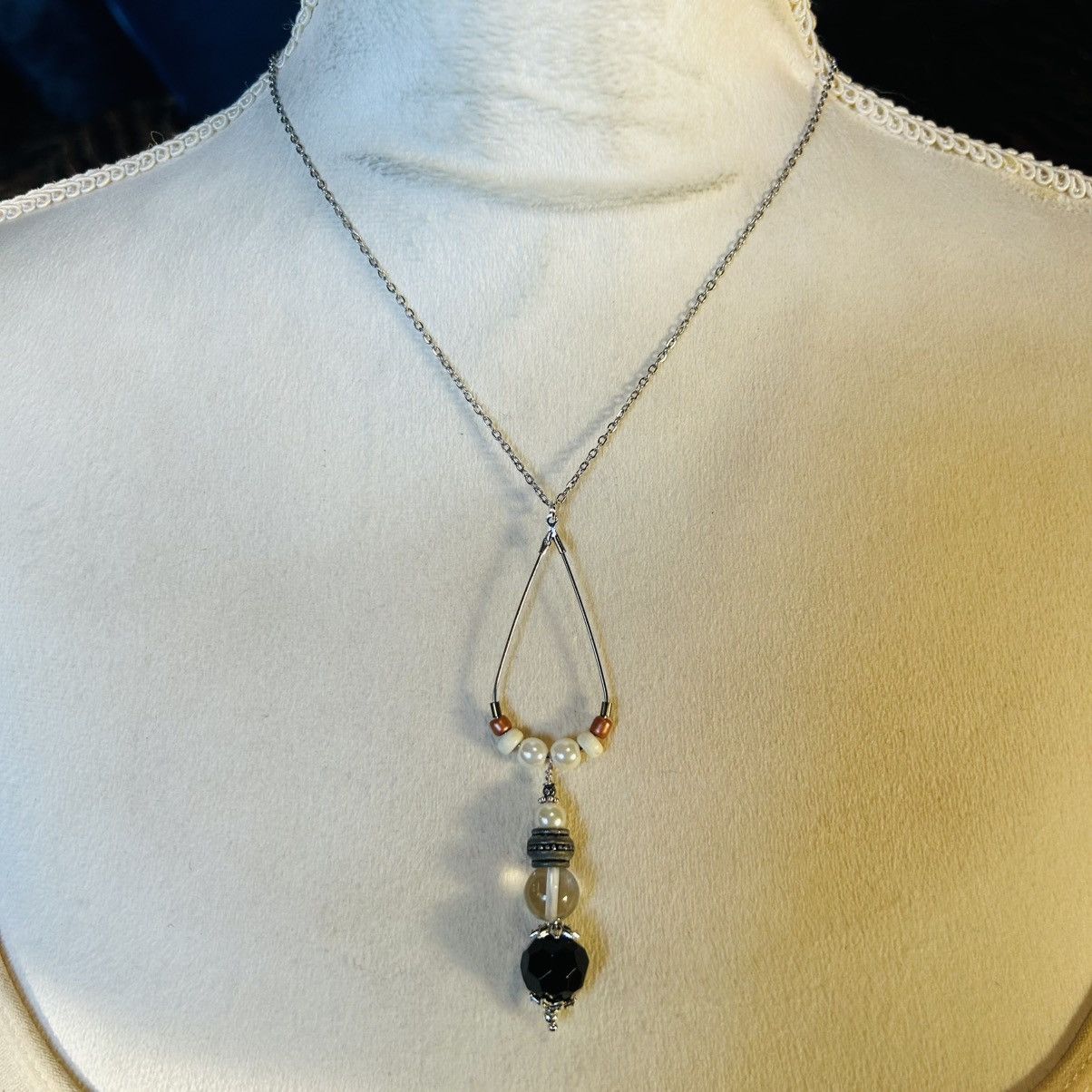 Handmade Handcrafted vintage bead changeable charm pendant necklace Size ONE SIZE - 3 Thumbnail