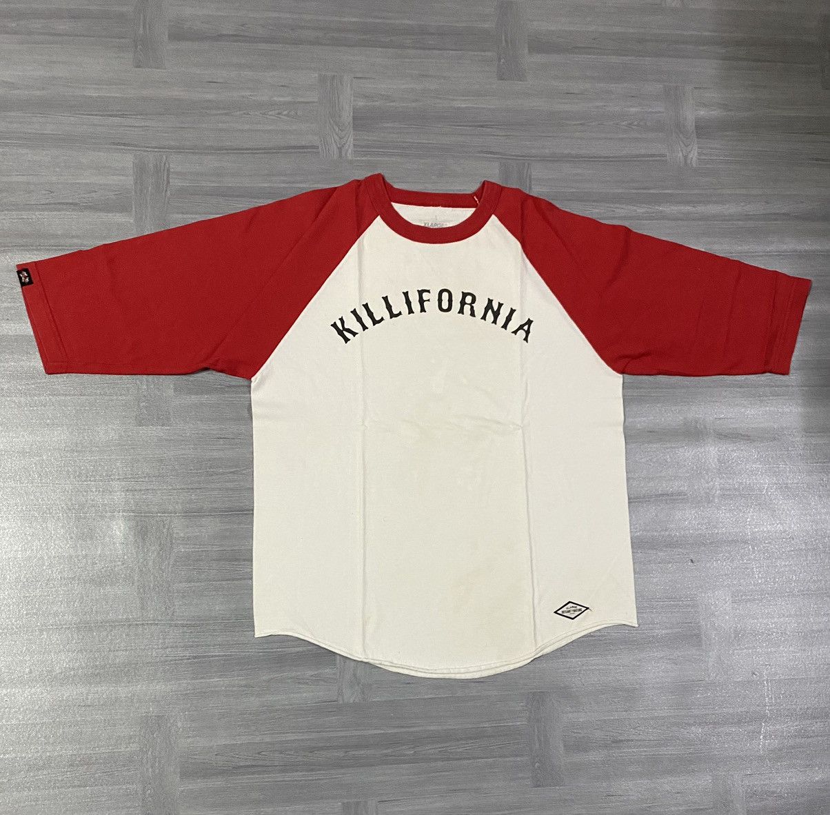 Other 💥Rare💥 XLarge Rare Logo Raglan Tee Size US L / EU 52-54 / 3 - 11 Thumbnail