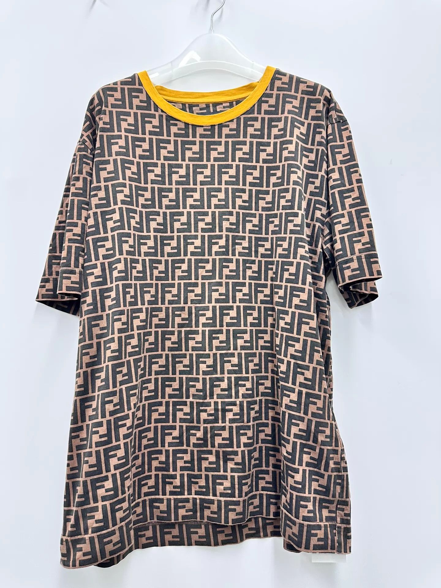 Fendi Fendi All Over Print Short Sleeve Tee L Size US L / EU 52-54 / 3 - 1 Thumbnail