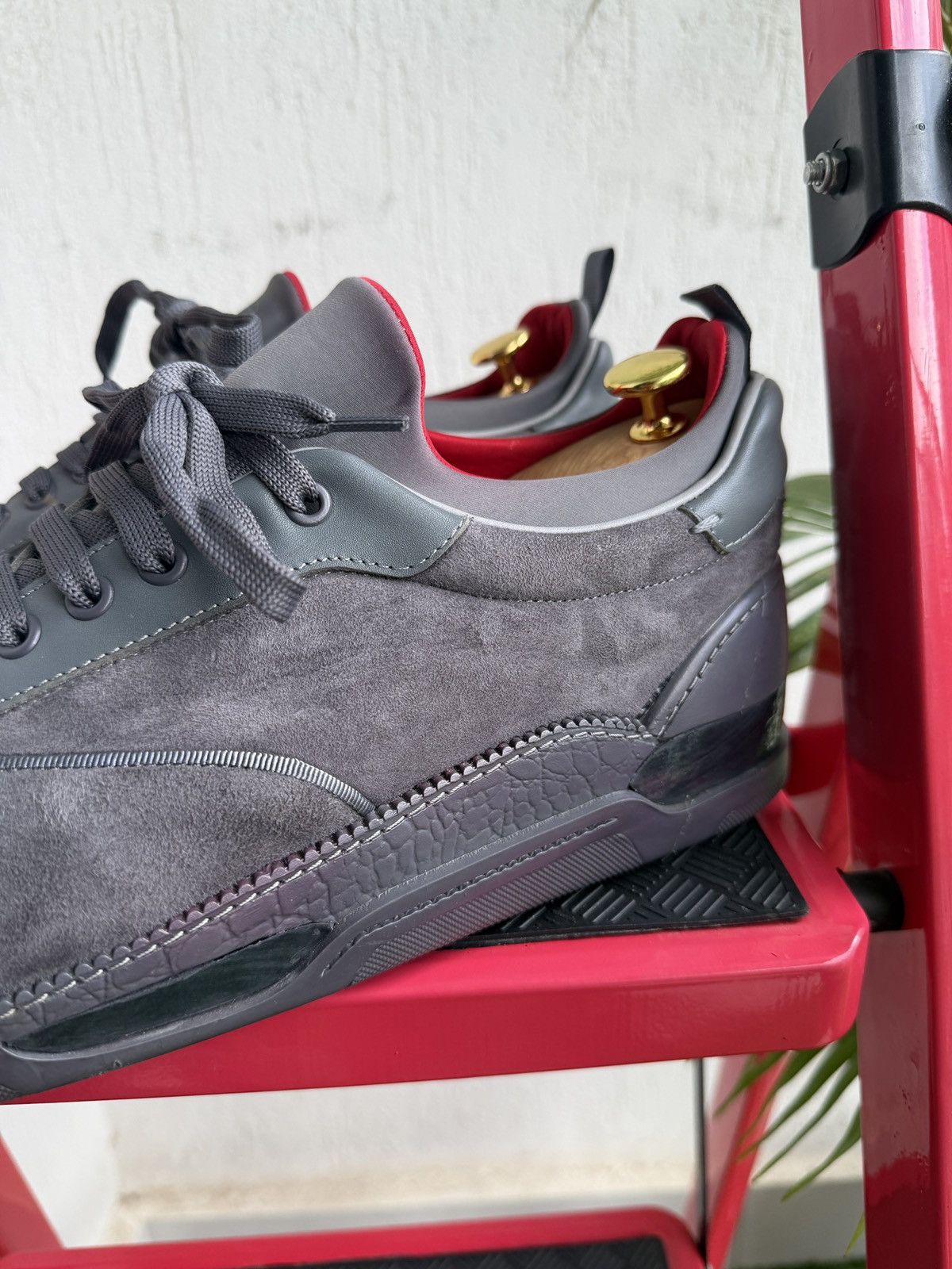 Christian Louboutin Aurelien suede trainers Size US 11 / EU 44 - 9 Thumbnail