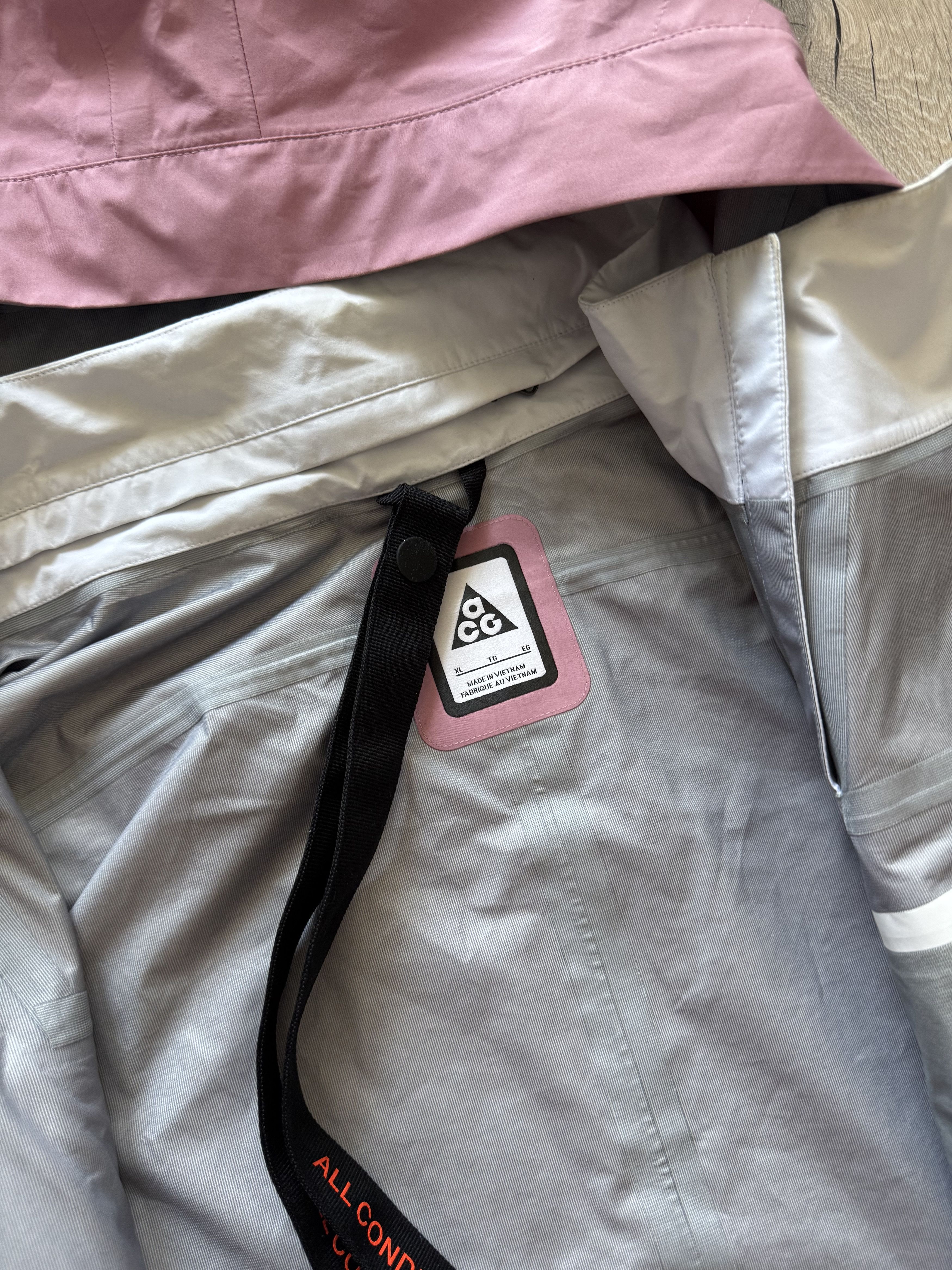 Nike NIKE LAB ACG DEPLOY GORE-TEX JACKET Acronym Pink arcteryx Size US XL / EU 56 / 4 - 7 Thumbnail