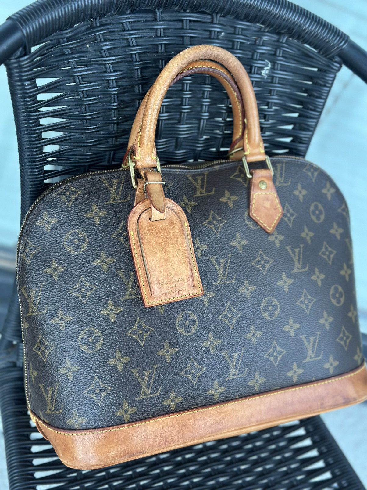 Louis Vuitton Louis Vuitton Alma PM Canvas Brown Monogram Leather Bag Size ONE SIZE - 2 Thumbnail