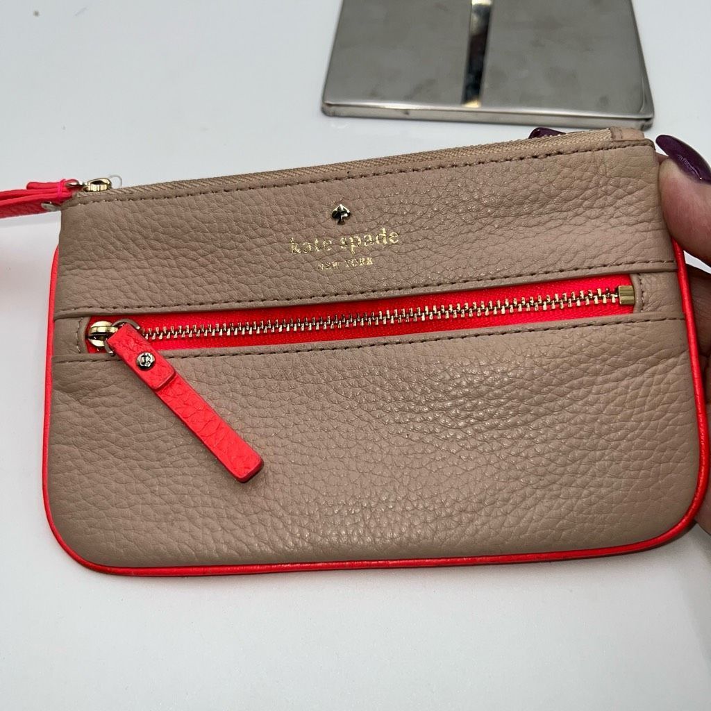 Kate Spade Kate Spade Nude and Neon Wristlet **SEE PICS AND DESCRIPTION Size ONE SIZE - 8 Thumbnail