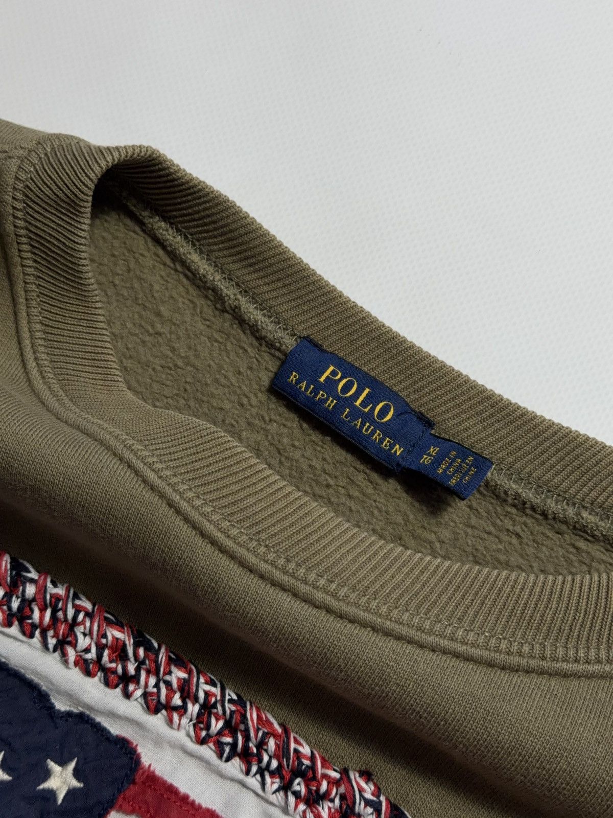 Polo Ralph Lauren Polo Ralph Lauren USA Flag Embroidered khaki sweatshirt Size US XL / EU 56 / 4 - 4 Thumbnail