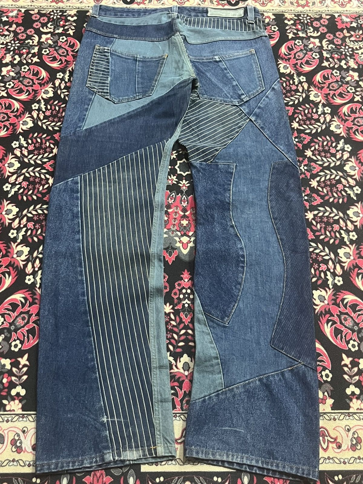 Diet Butcher Slim Skin Diet Butcher Slim Skin Upcycled Reworked Straight Fit Jeans Size US 32 / EU 48 - 2 Thumbnail
