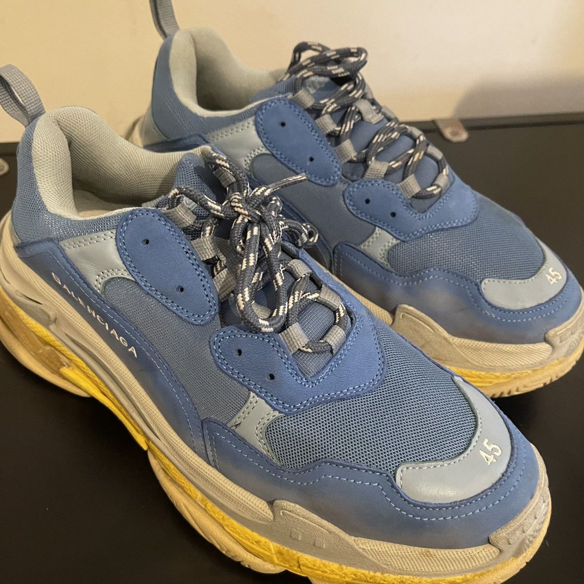 Balenciaga Balenciaga SSENSE Exclusive Triple S Sneakers Size US 12 / EU 45 - 6 Thumbnail