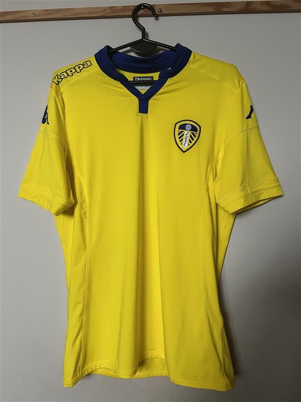 Kappa LEEDS UNITED F.C. 2015 - 2016 - Kappa - M - UNIQUE Size US M / EU 48-50 / 2 - 1 Thumbnail