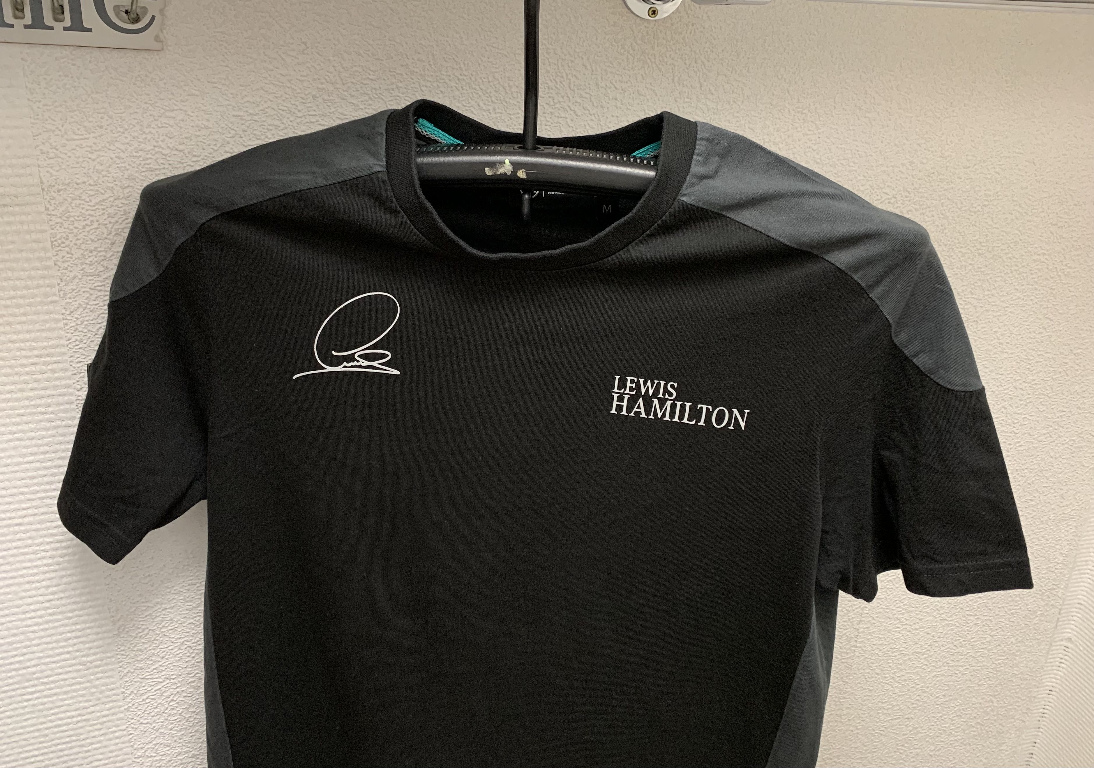 Mercedes-Benz Lewis Hamilton Mercedes Benz black t-shirt M sz formula uno Size US M / EU 48-50 / 2 - 5 Thumbnail