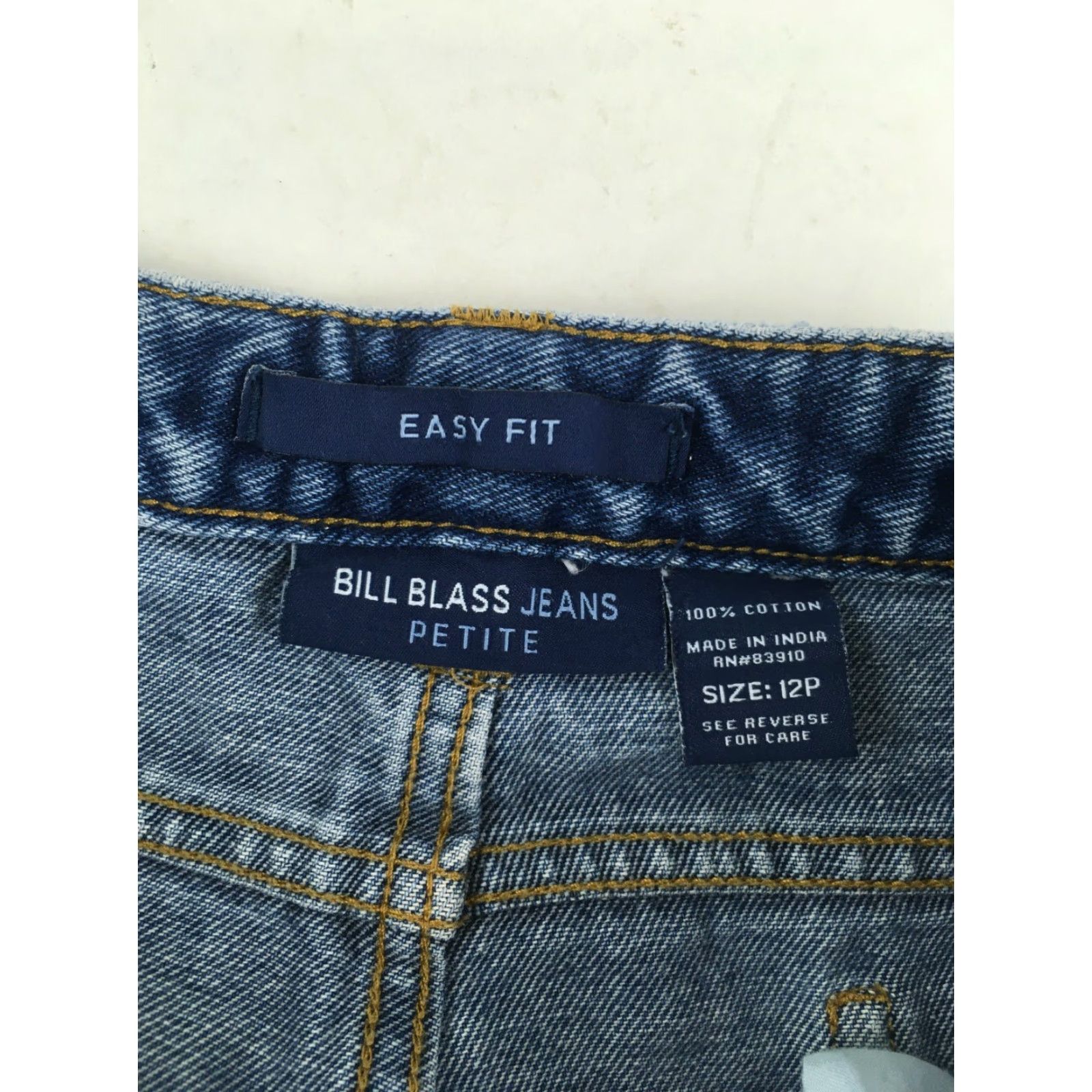 Bill Blass VINTG Bill Blass Jeans Women's 12P Blue Denim Straight Leg Petites 25 In Inseam Womens Size 34" / US 12 / IT 48 - 7 Thumbnail