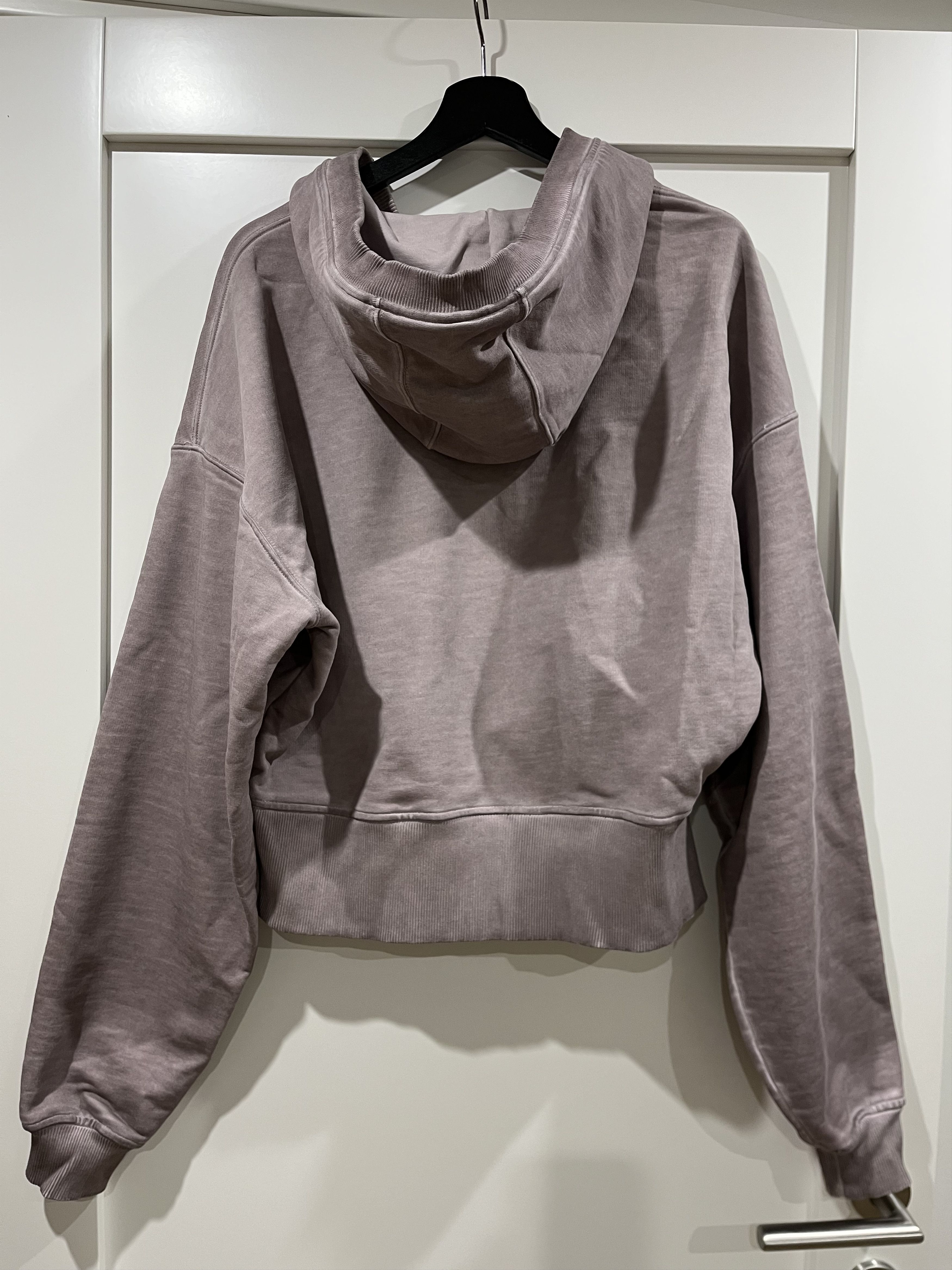 Unvain Studios Unvain Studios cropped boxy lilac hoodie Size US XS / EU 42 / 0 - 2 Thumbnail