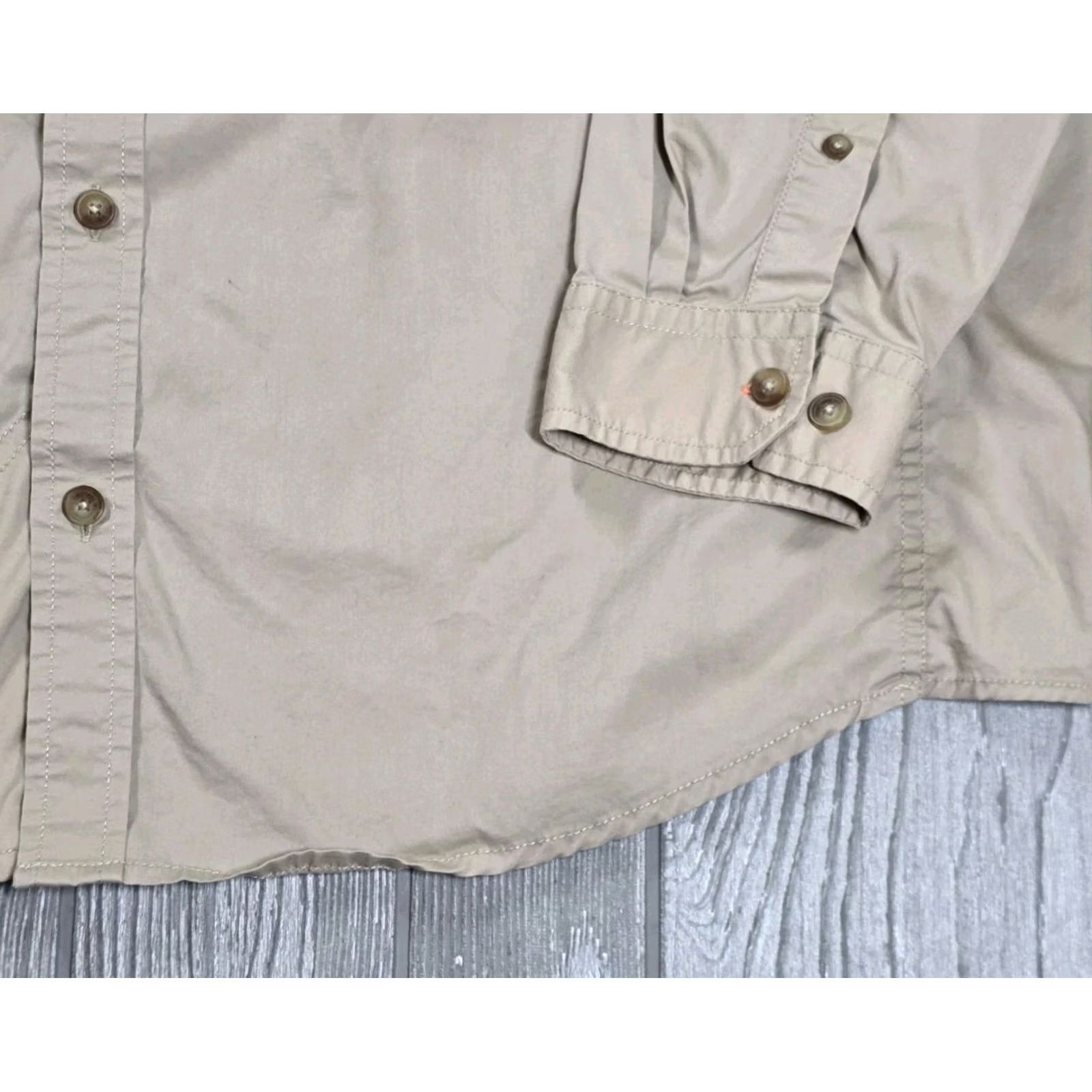 Orvis Orvis Men Featherweight Shooting Shirt XL Long Sleeve Beige Quilted Shoulder Shirt Button-Up Size US XL / EU 56 / 4 - 5 Thumbnail