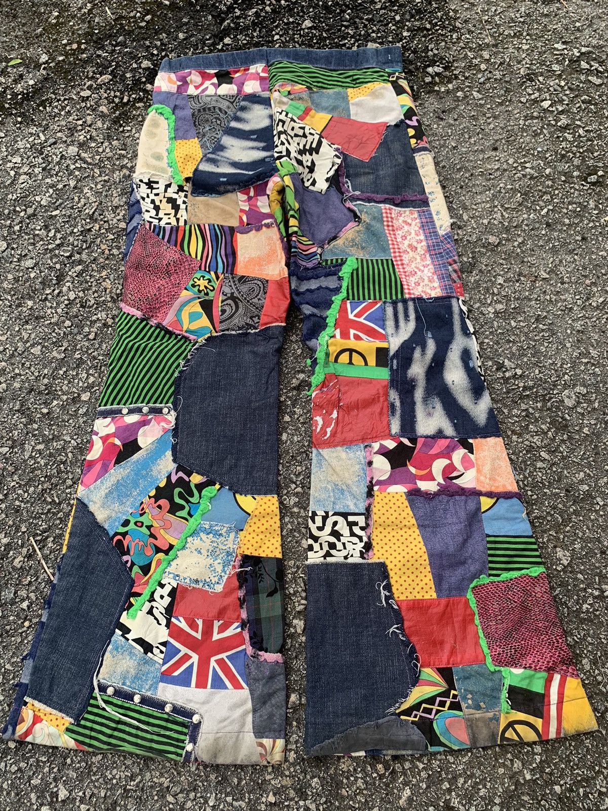 If Six Was Nine × Japanese Brand FLARE PATCHWORK HANDMADE HIPPIES STYLE REWORK INSANE PANTS🌈 Size US 32 / EU 48 - 3 Thumbnail
