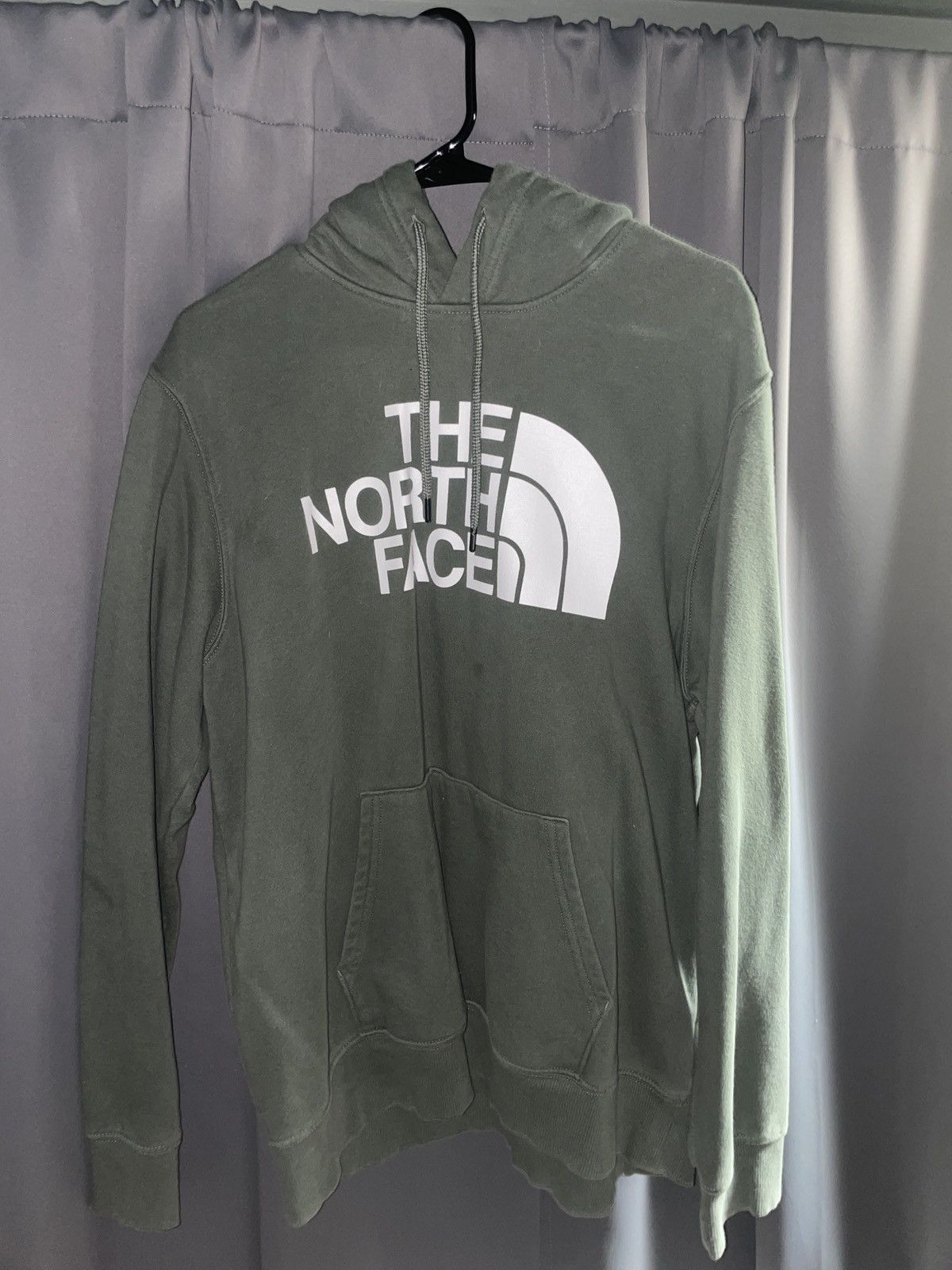 The North Face The North Face Green Hoodie Size US L / EU 52-54 / 3 - 1 Thumbnail