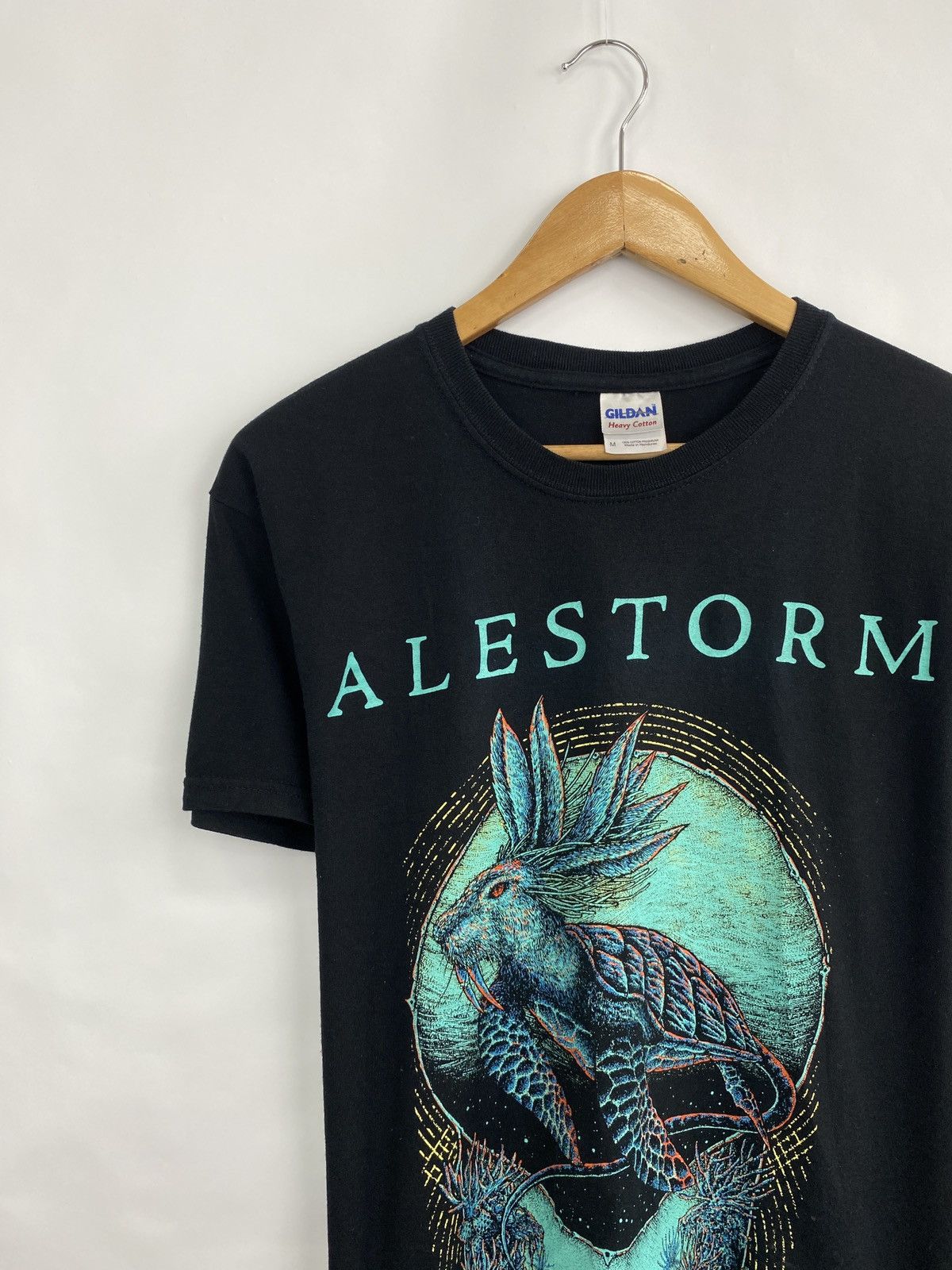 Band Tees Vintage Alestorm rock band 2017 Graphic T Shirt Y2K Size US M / EU 48-50 / 2 - 2 Thumbnail