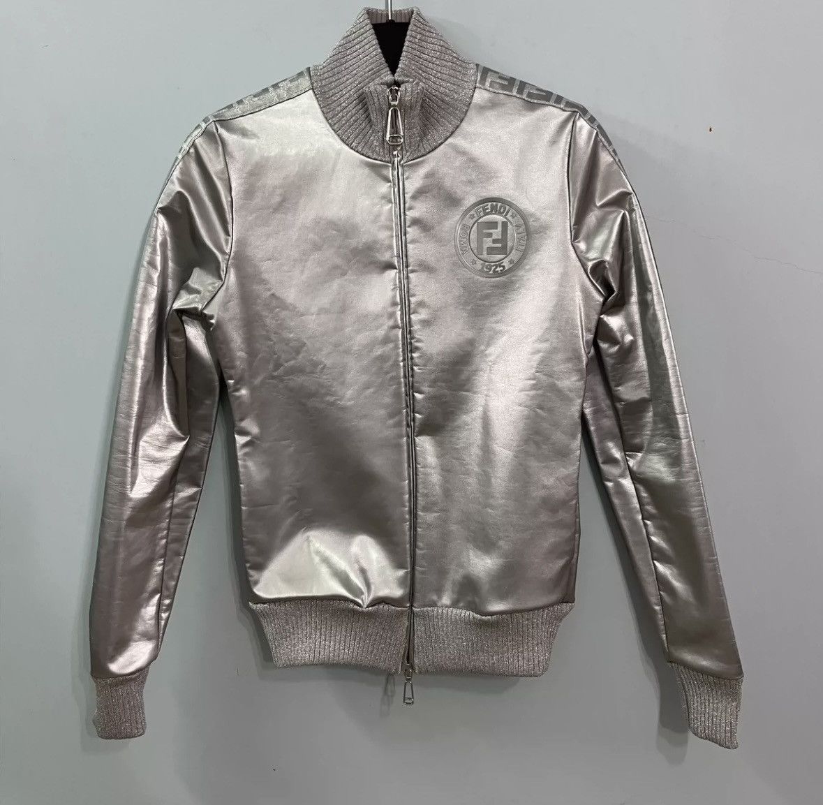 Fendi Fendi logo coat Size US S / EU 44-46 / 1 - 1 Thumbnail