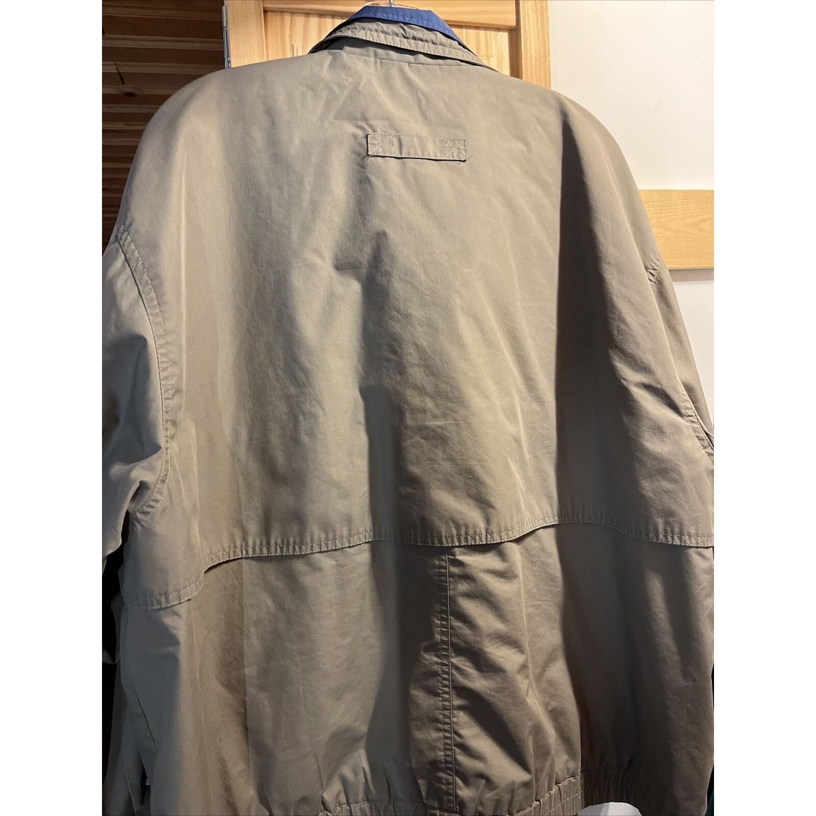 London Fog London Fog Vintage Men’s L Gray Full Zip Windbreaker Jacket Size US L / EU 52-54 / 3 - 21 Thumbnail
