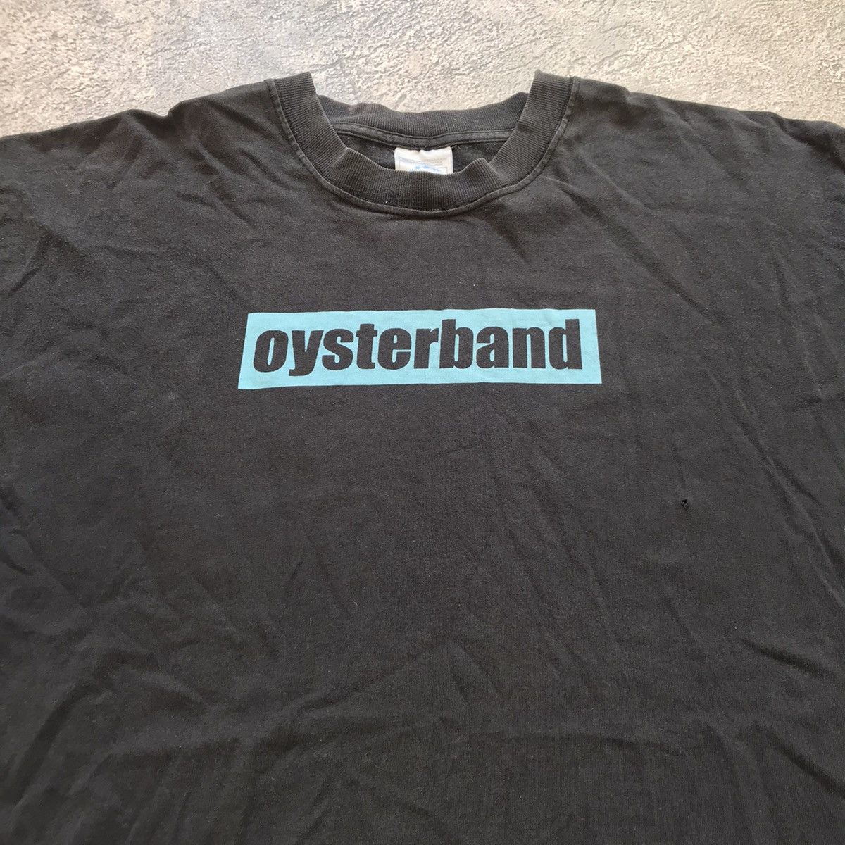 Vintage Vintage Oysterband Graphic Tee Sun Faded Grunge Streetwear X Size US XL / EU 56 / 4 - 3 Thumbnail