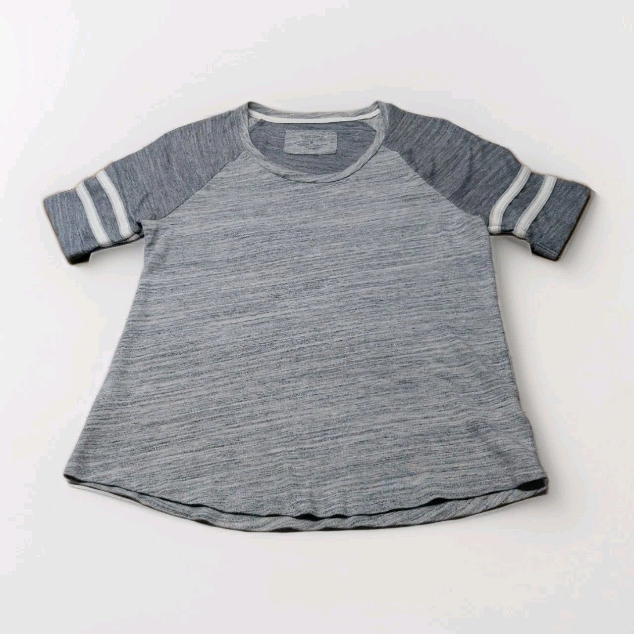 Sonoma Sonoma Womens Small Marled Gray Striped Tee Soft Casual Size S / US 4 / IT 40 - 1 Thumbnail