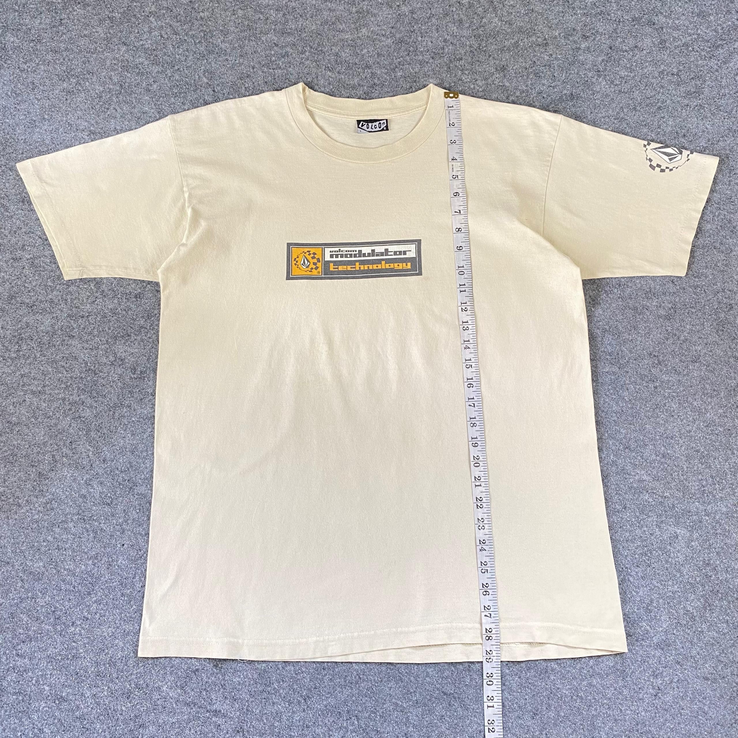 Volcom Vintage 90s Volcom Mordula Streetwear Tshirt Size US L / EU 52-54 / 3 - 5 Thumbnail