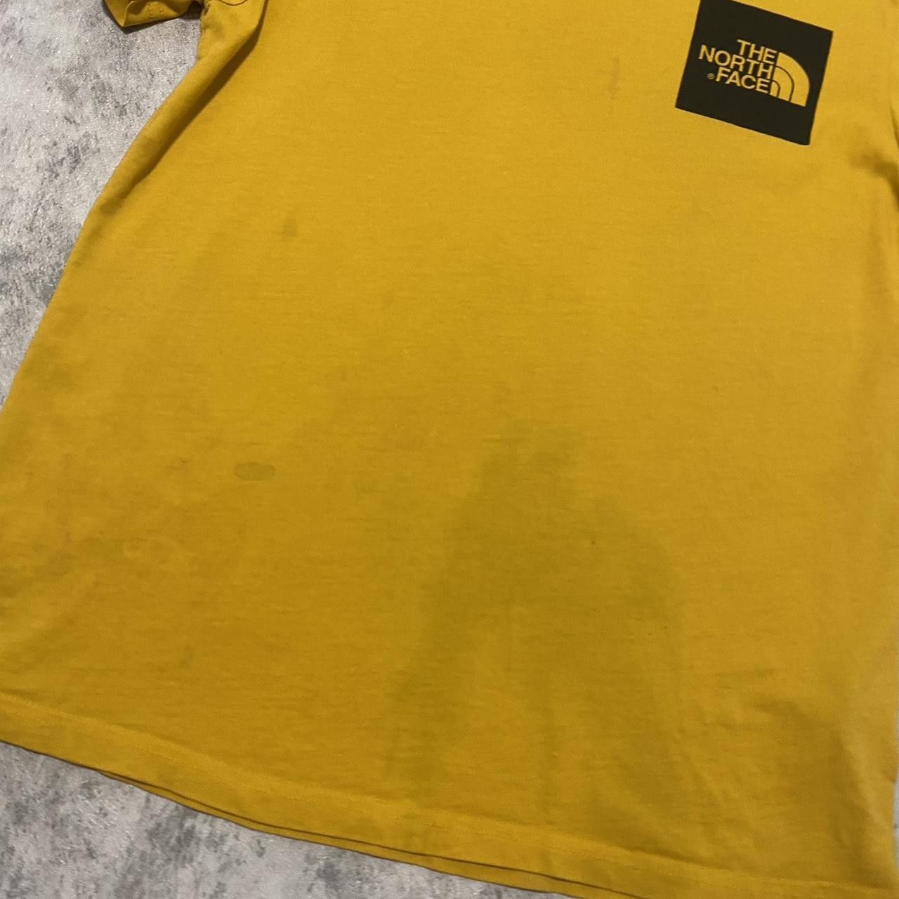 The North Face The North Face yellow and black cotton t-shirt Size US M / EU 48-50 / 2 - 7 Thumbnail